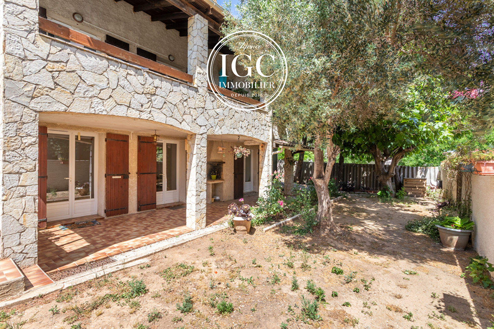 Agence immobilière de AGENCE CHATEAUNEUF IMMOBILIER GNI