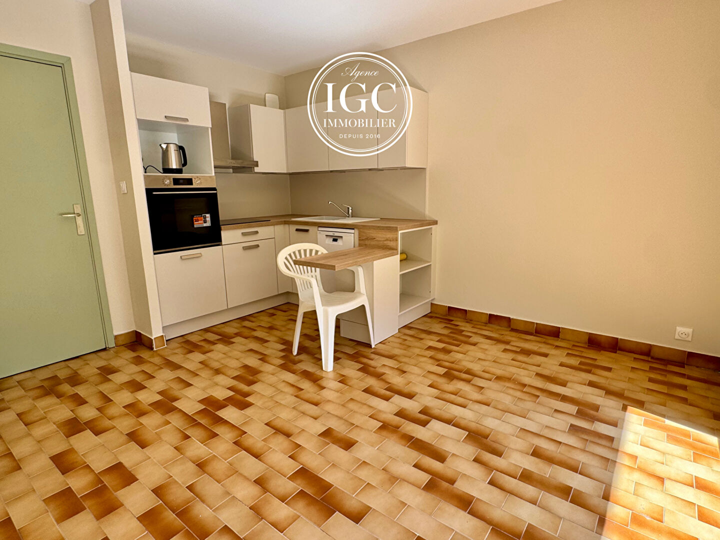 Appartement de type 2 - 38 m2 Centre Ville avec Terrasse