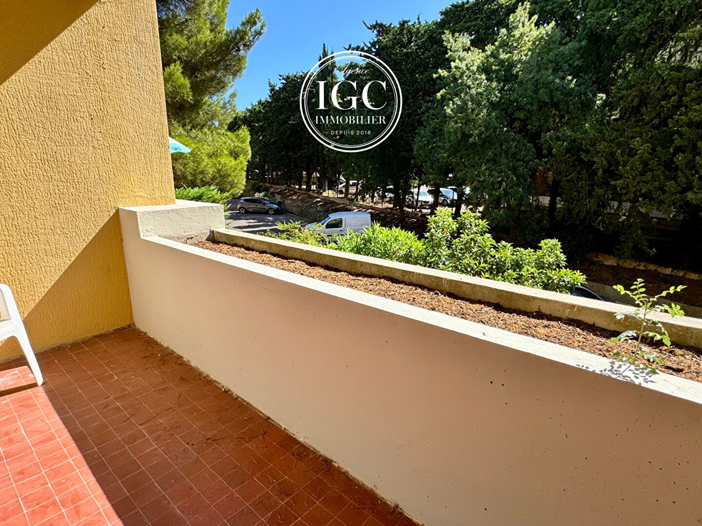 Agence immobilière de AGENCE CHATEAUNEUF IMMOBILIER GNI