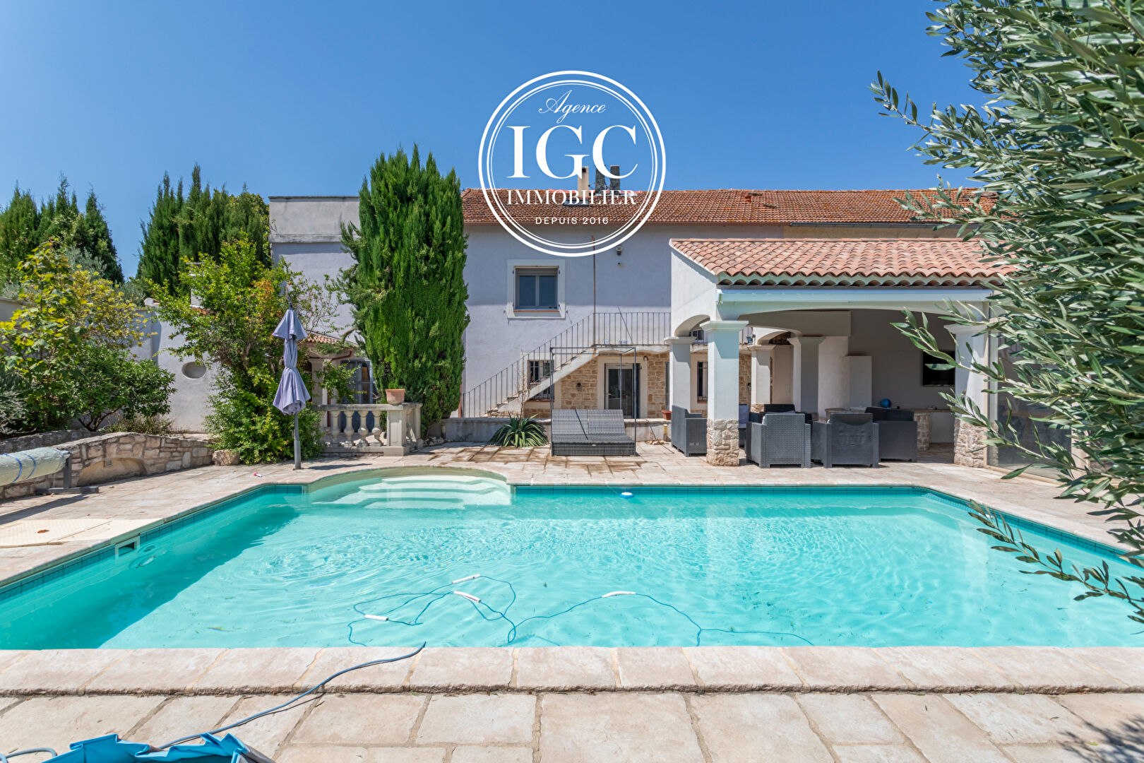 Agence immobilière de AGENCE CHATEAUNEUF IMMOBILIER GNI