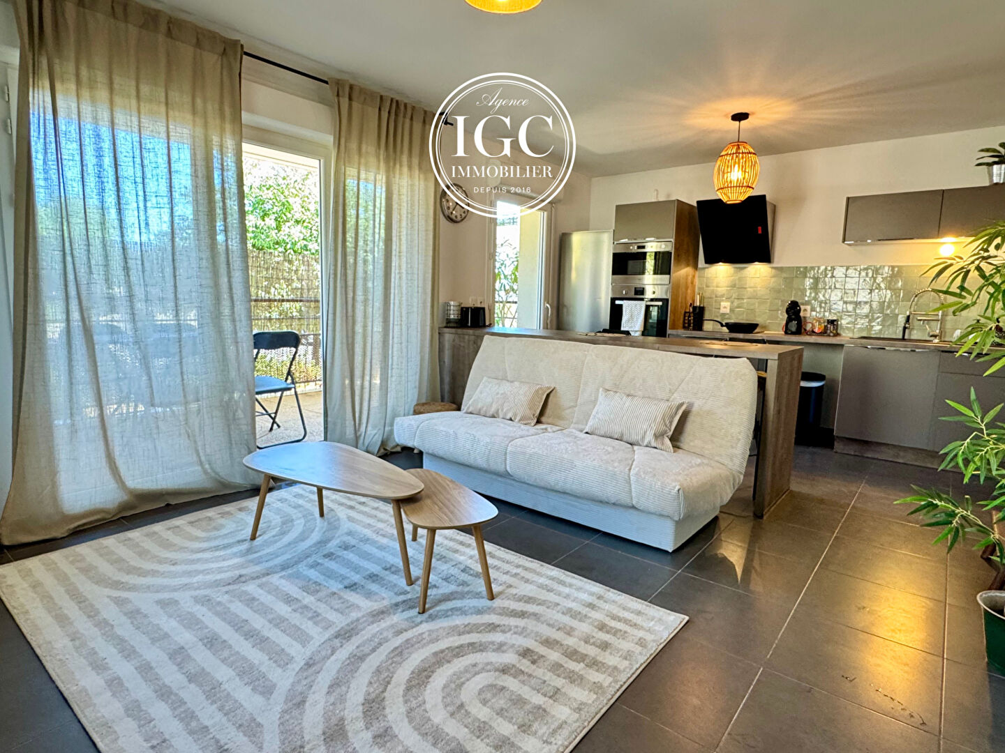 Agence immobilière de AGENCE CHATEAUNEUF IMMOBILIER GNI