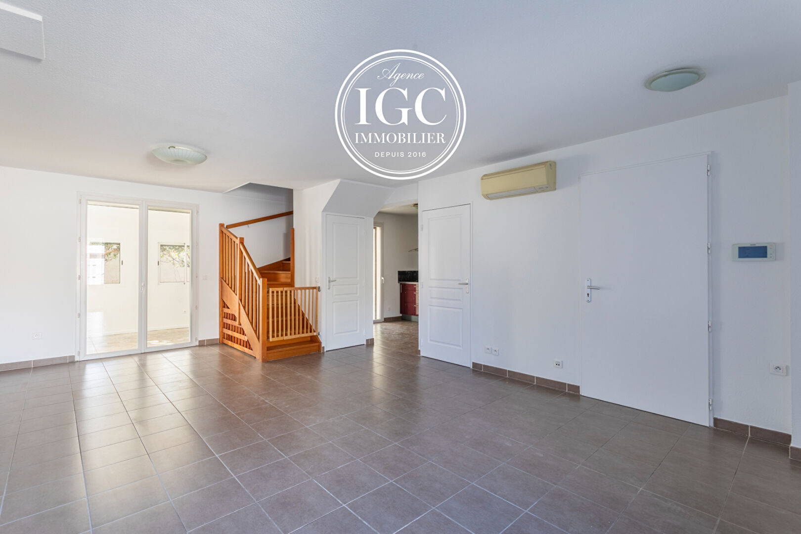 Agence immobilière de AGENCE CHATEAUNEUF IMMOBILIER GNI