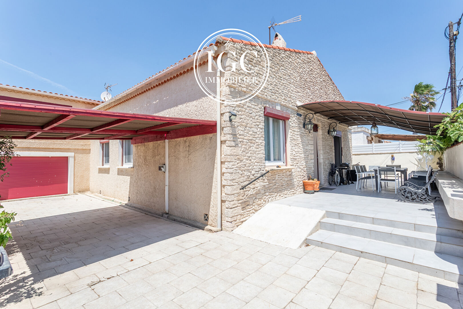 Agence immobilière de AGENCE CHATEAUNEUF IMMOBILIER GNI