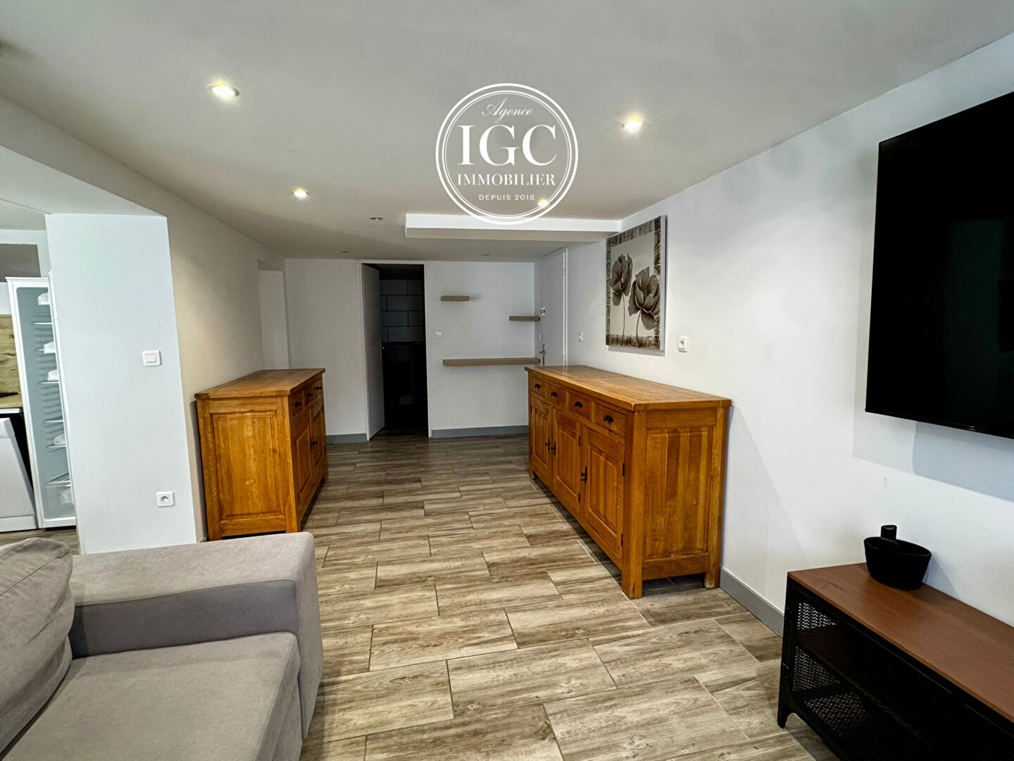 APPARTEMENT MEUBLE - TYPE 3 - 60 M² - EXTERIEUR - CHATEAUNEUF LES MARTIGUES