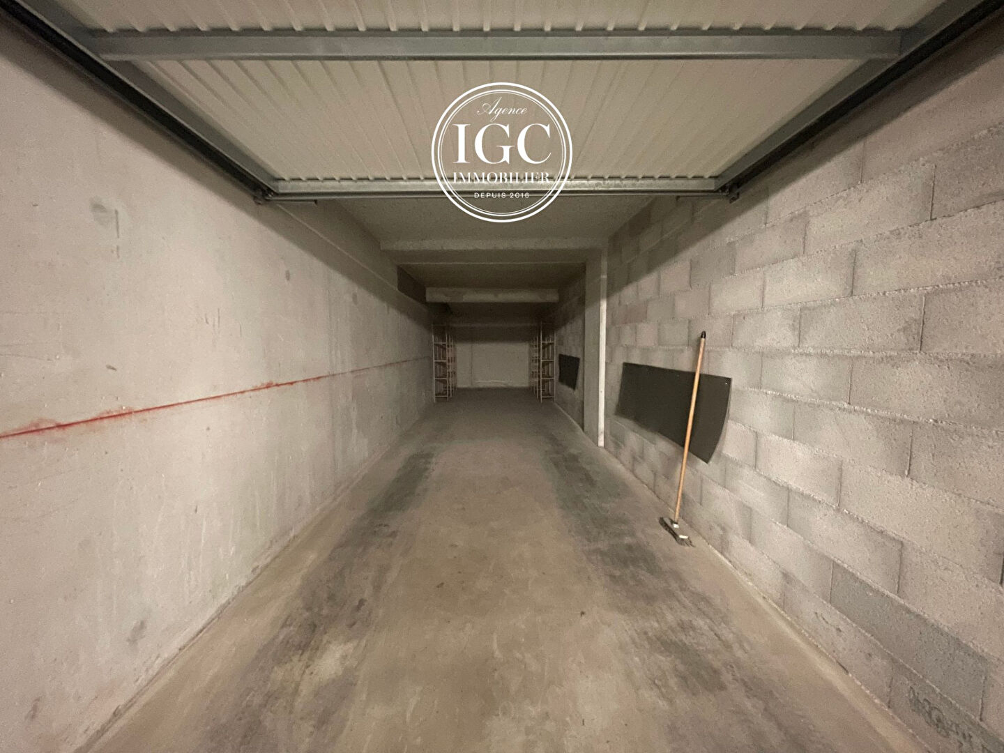 GARAGE DOUBLE  - 28.50 M² - CHATEAUNEUF LES MARTIGUES