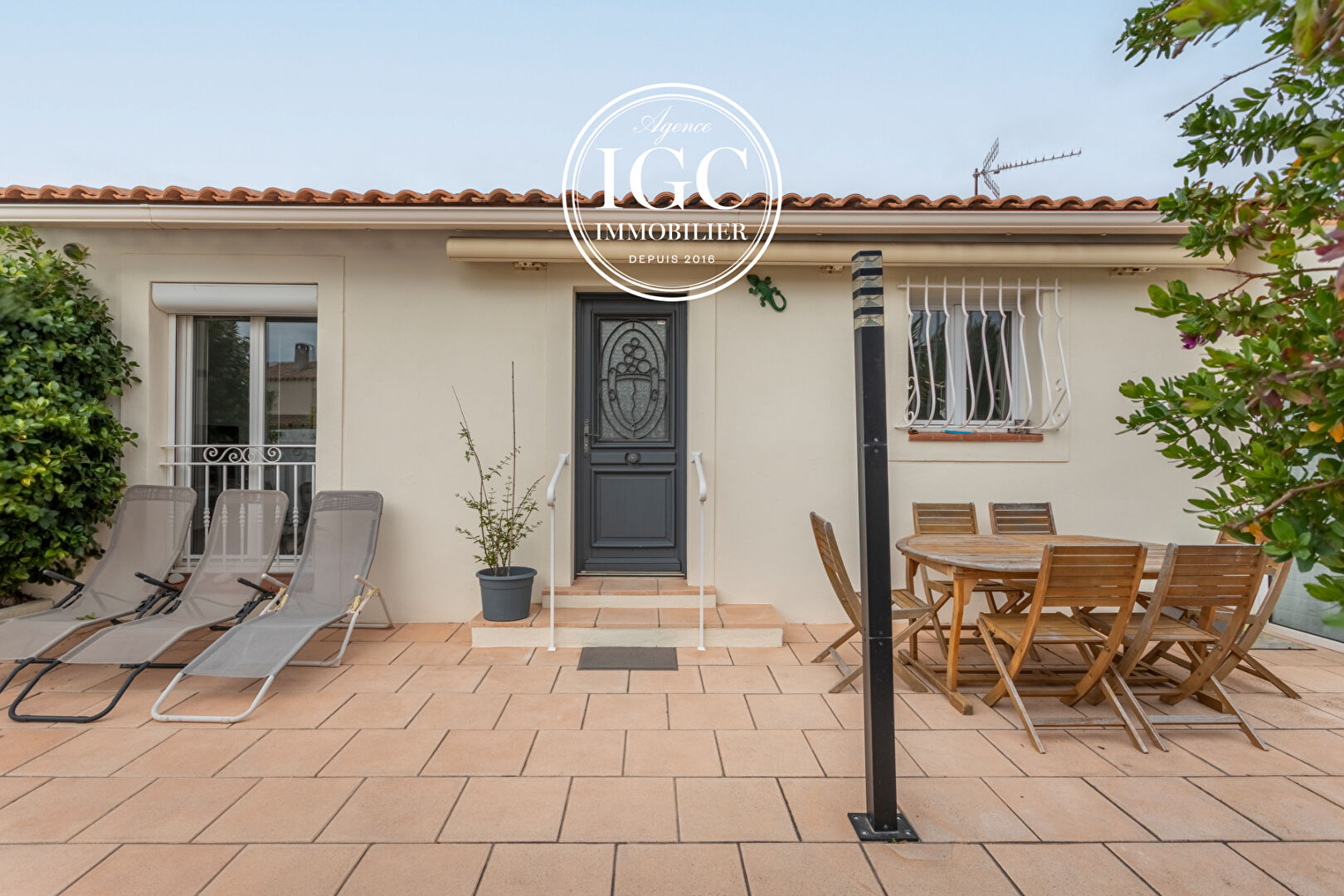 Agence immobilière de AGENCE CHATEAUNEUF IMMOBILIER GNI