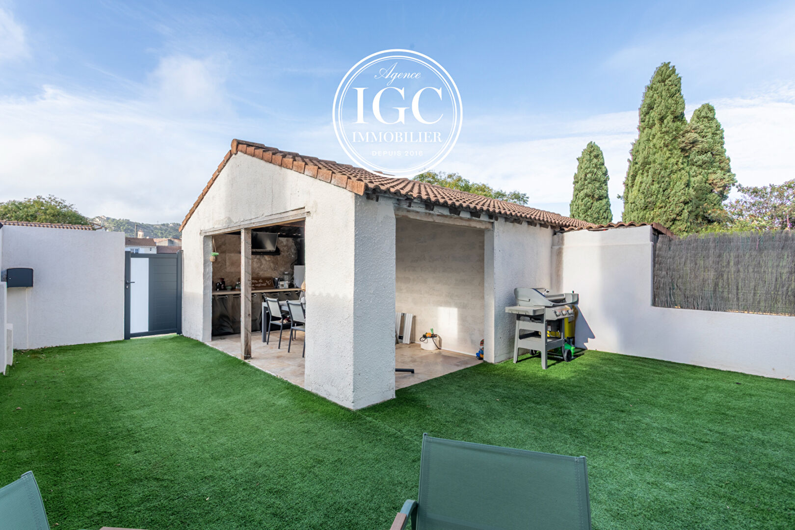 Photo MAISON TYPE 4 - 86 M² - CHATEAUNEUF LES MARTIGUES - 163 M² TERRAIN image 3/6