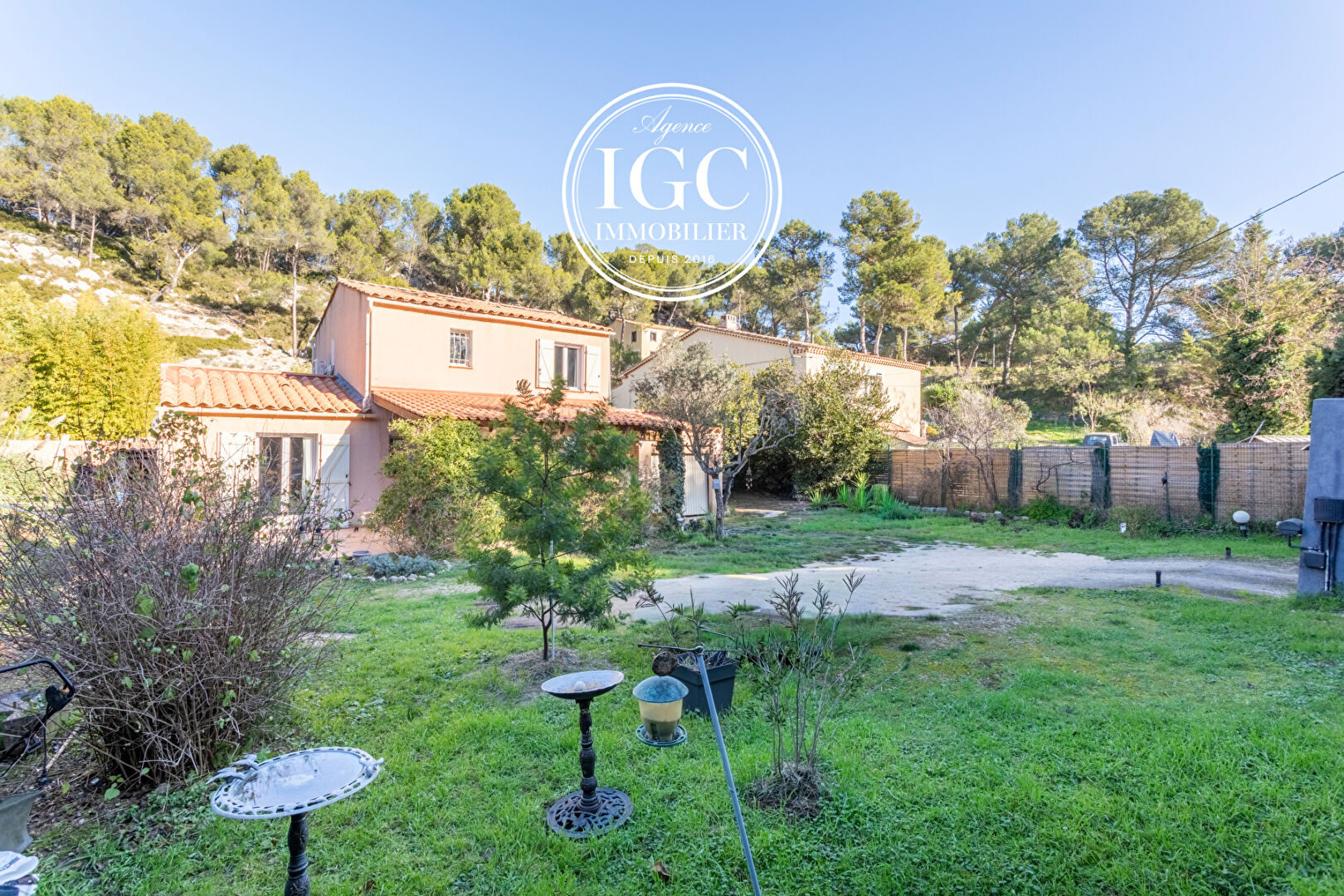 Agence immobilière de AGENCE CHATEAUNEUF IMMOBILIER GNI