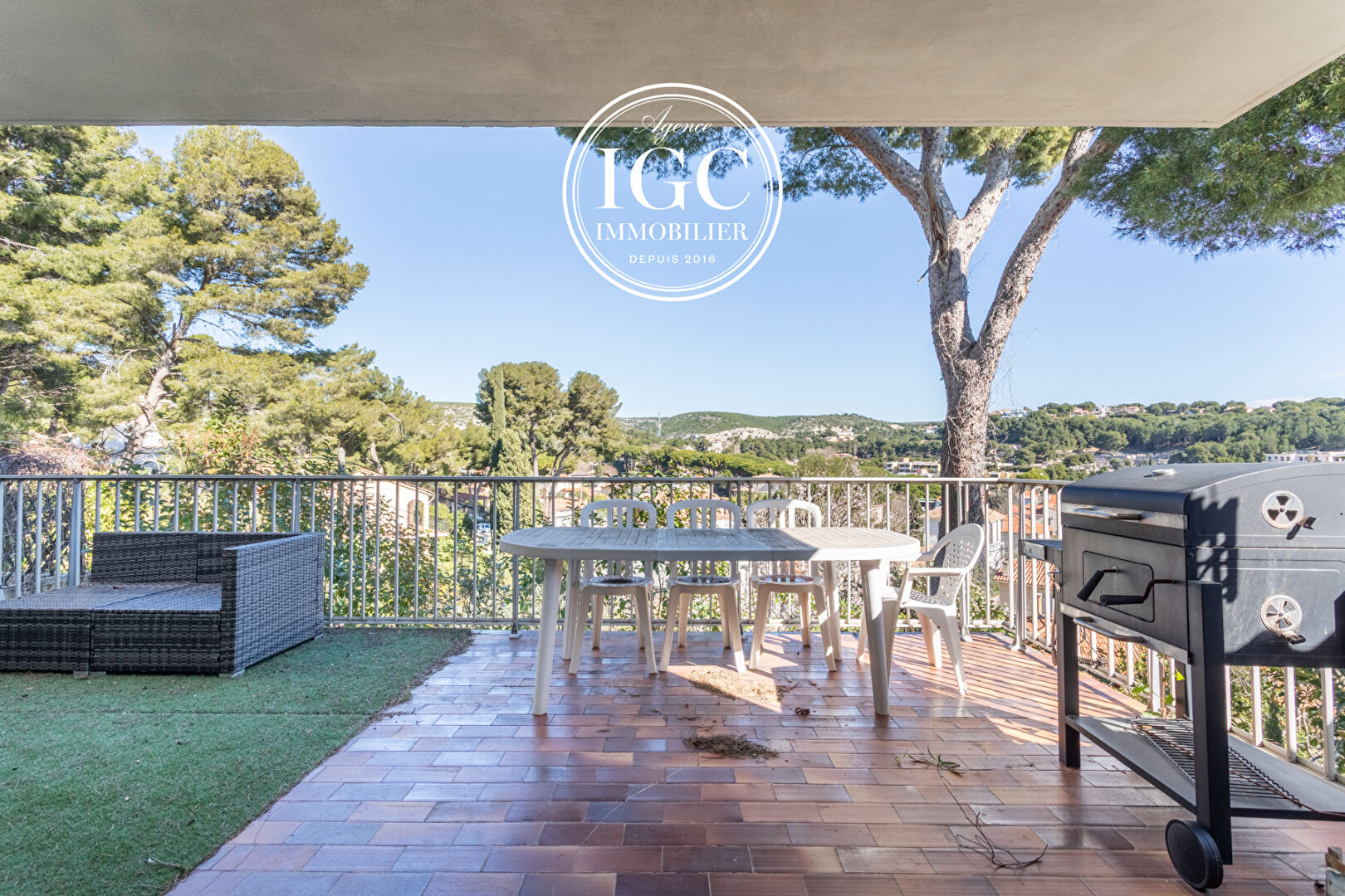 Agence immobilière de AGENCE CHATEAUNEUF IMMOBILIER GNI