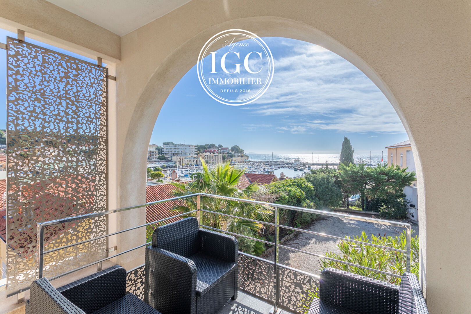 Agence immobilière de AGENCE CHATEAUNEUF IMMOBILIER GNI