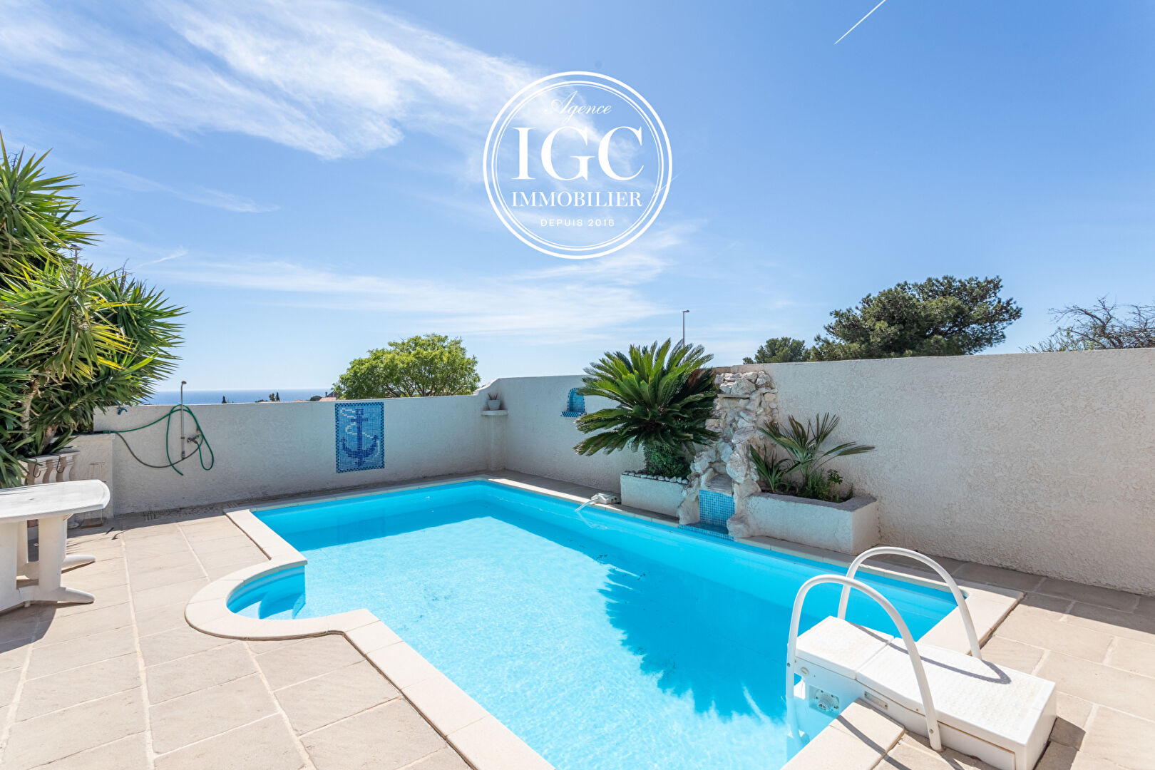 Agence immobilière de AGENCE CHATEAUNEUF IMMOBILIER GNI
