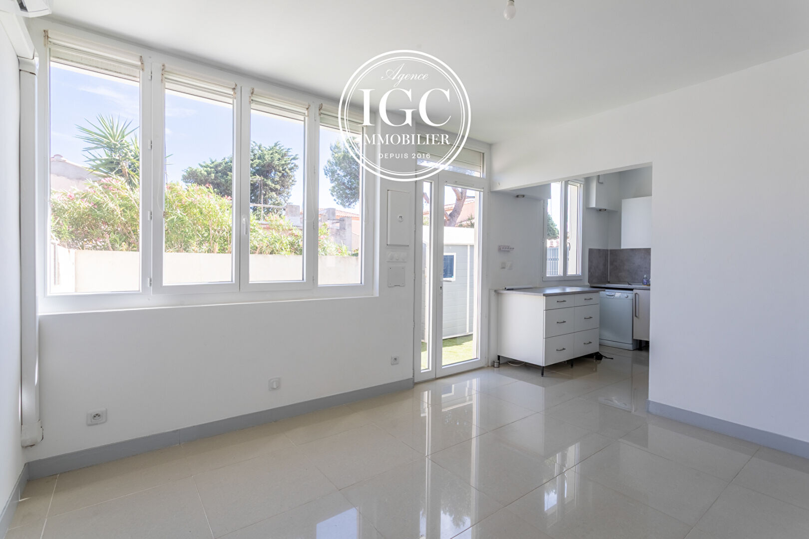 Agence immobilière de AGENCE CHATEAUNEUF IMMOBILIER GNI