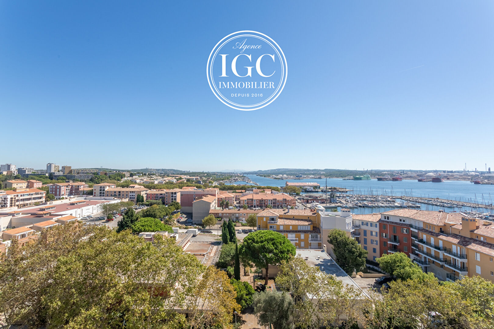 Agence immobilière de AGENCE CHATEAUNEUF IMMOBILIER GNI