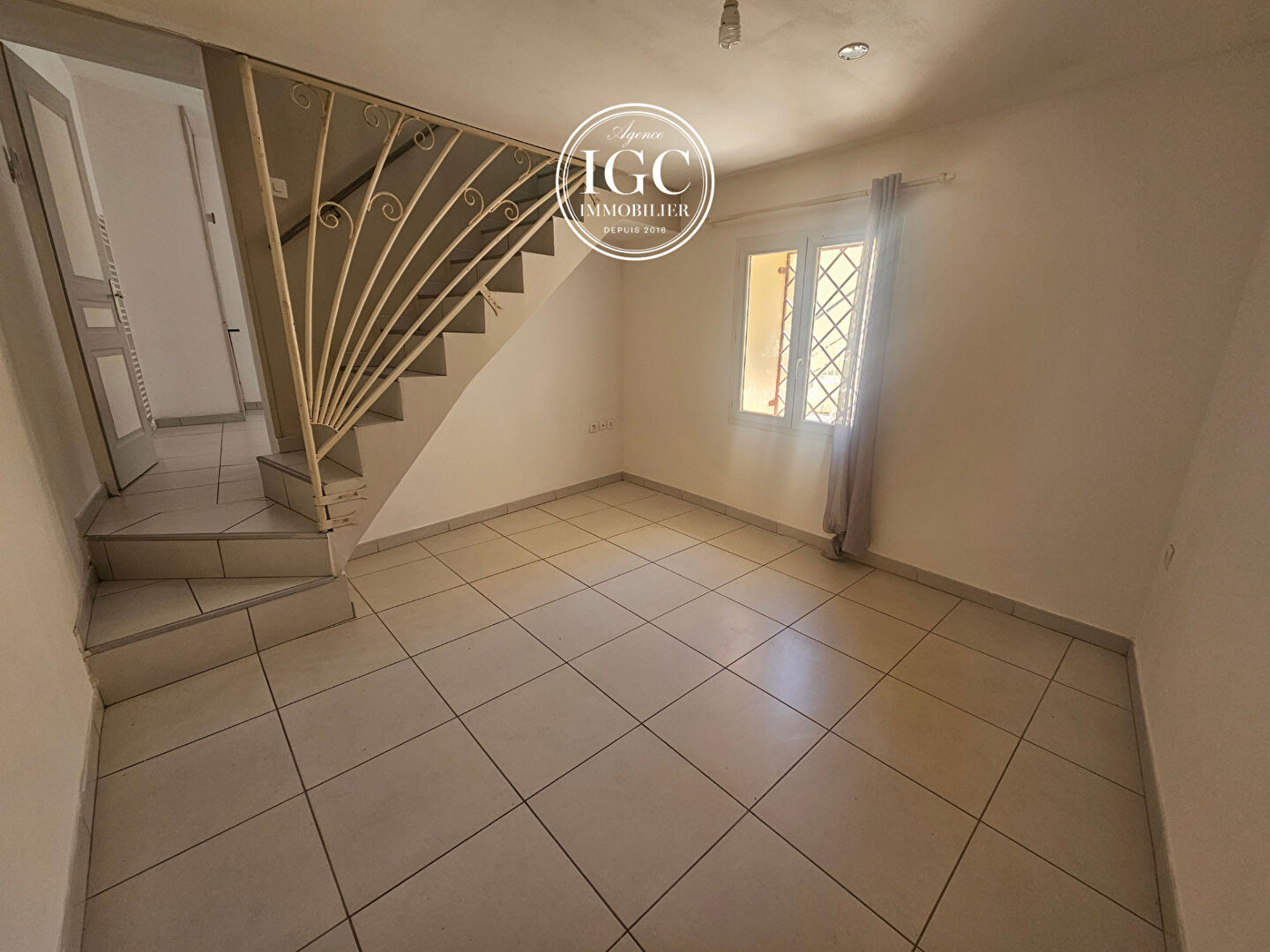 Agence immobilière de AGENCE CHATEAUNEUF IMMOBILIER GNI