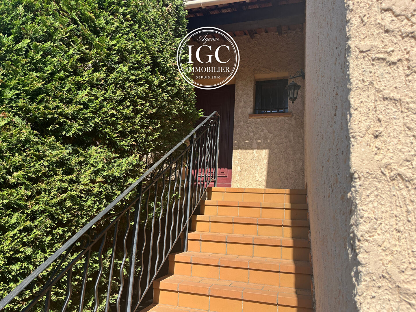 Agence immobilière de AGENCE CHATEAUNEUF IMMOBILIER GNI