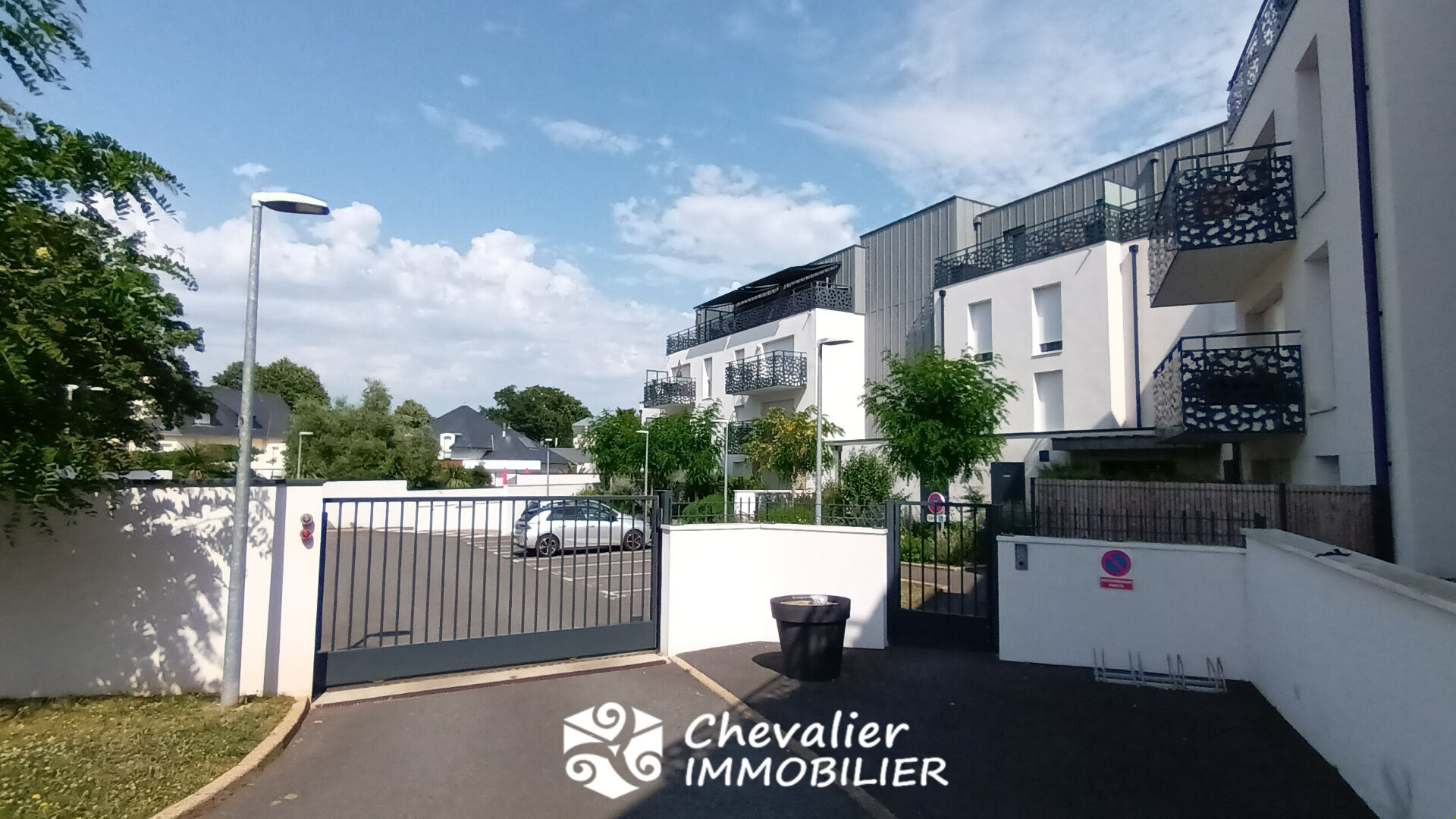 Photo Résidence au centre ville : appartement T2 avec jardinet privatif image 2/6