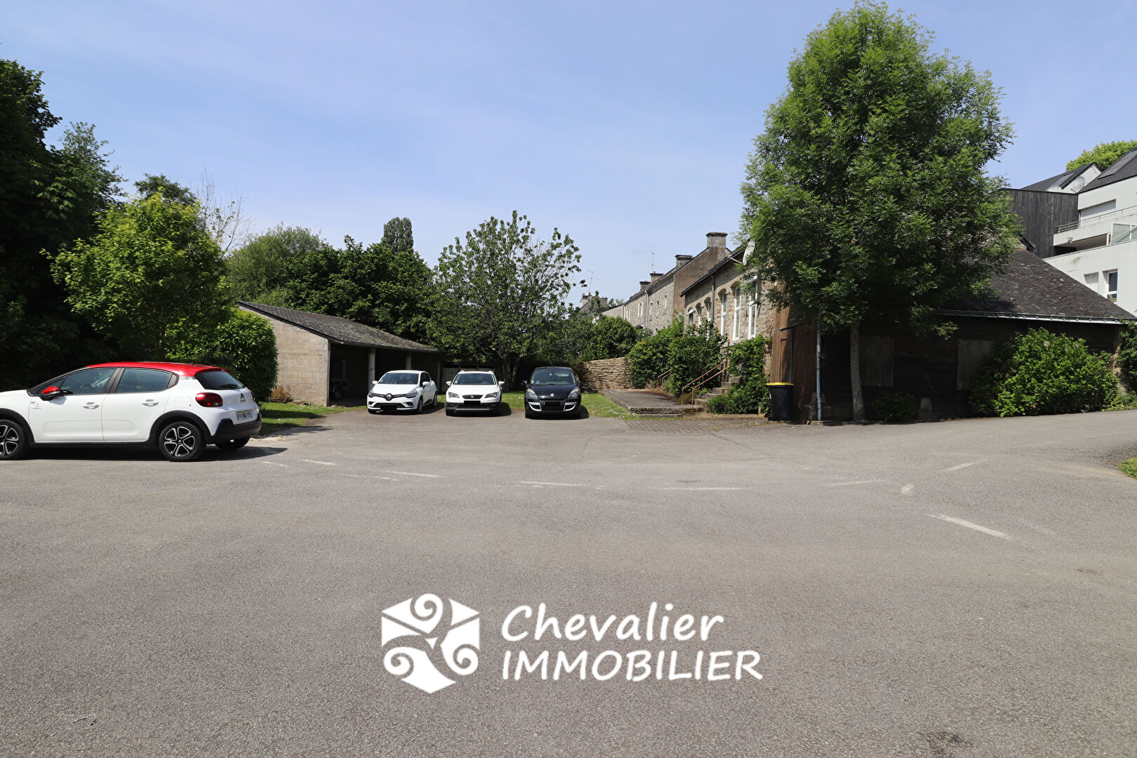 Photo Maison en pierre au bourg de SAINT-NOLFF image 3/6