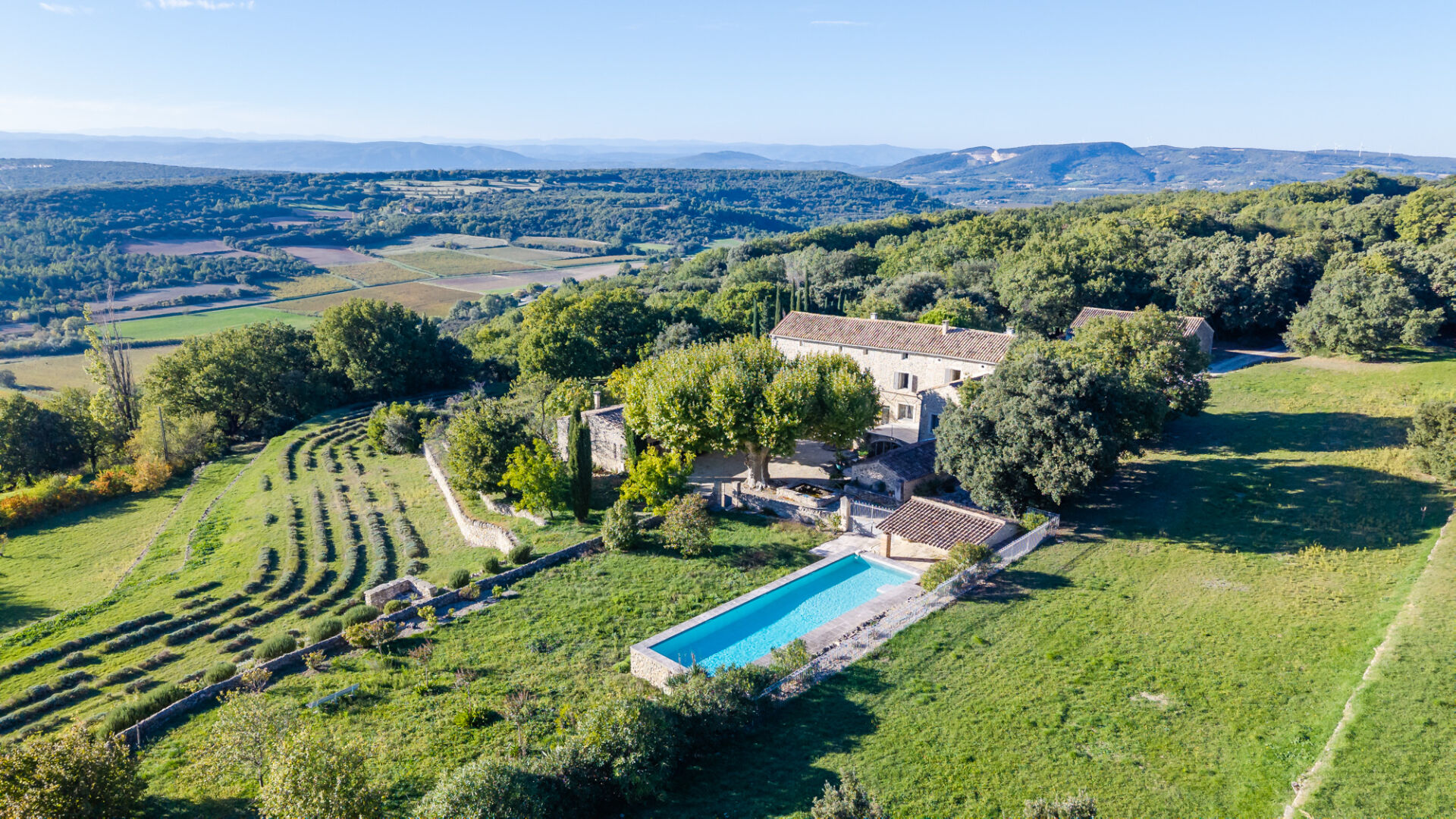 Agence immobilière de CHRISTINE MIRANDA IMMOBILIER - CHRISTINE MIRANDA IMMOBILIER  St paul trois chateaux