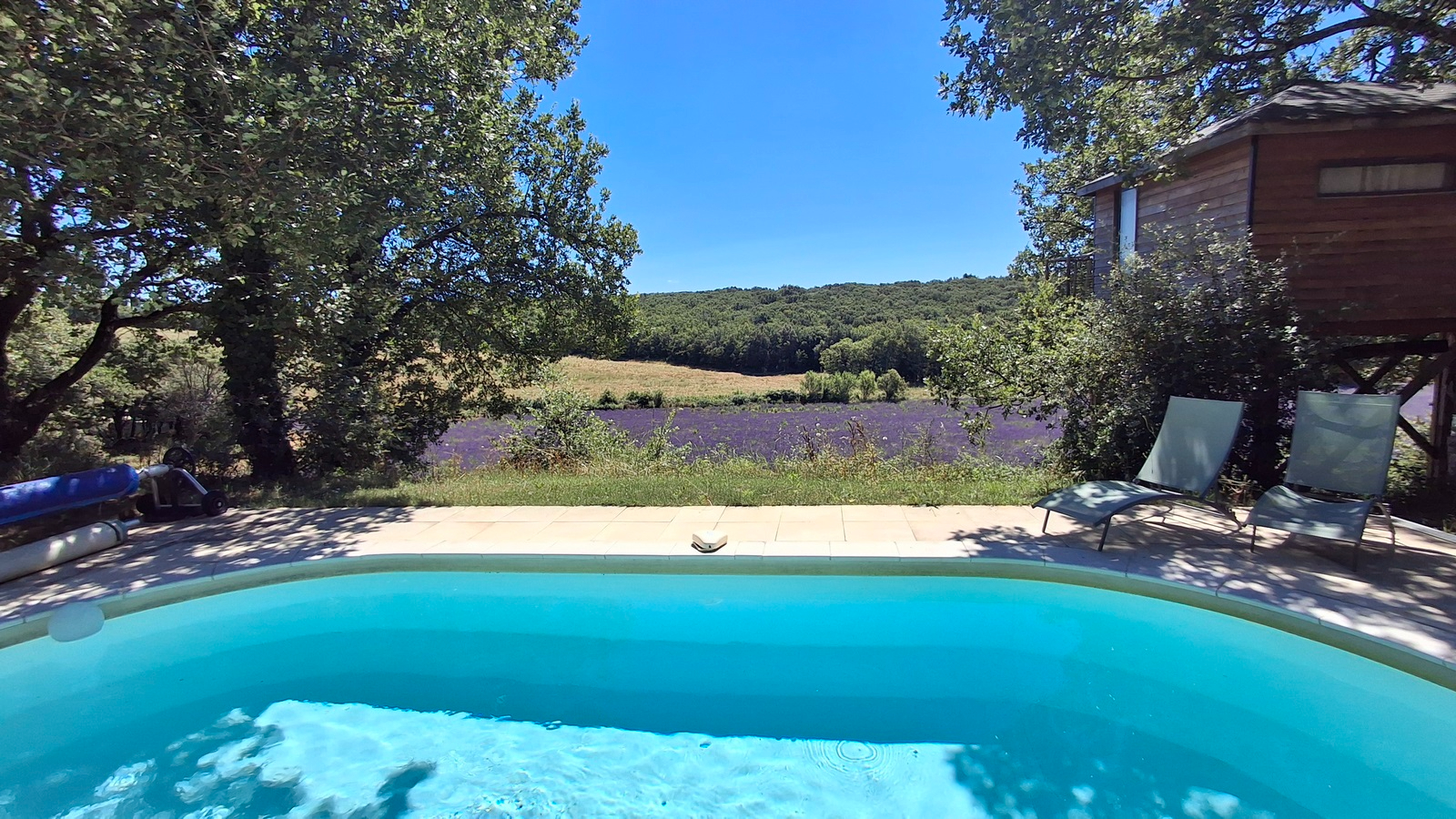 Photo PROPRIETE DE TOURISME - 590 m² en Drôme Provençale image 4/6