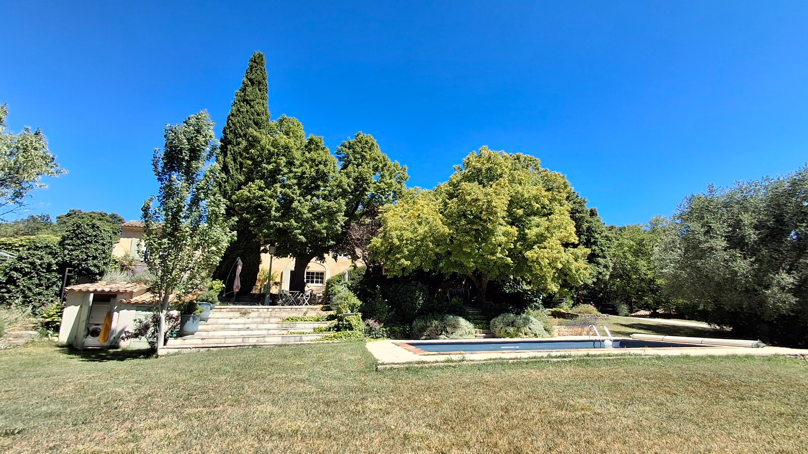 Photo PROPRIETE DE TOURISME - 590 m² en Drôme Provençale image 5/6