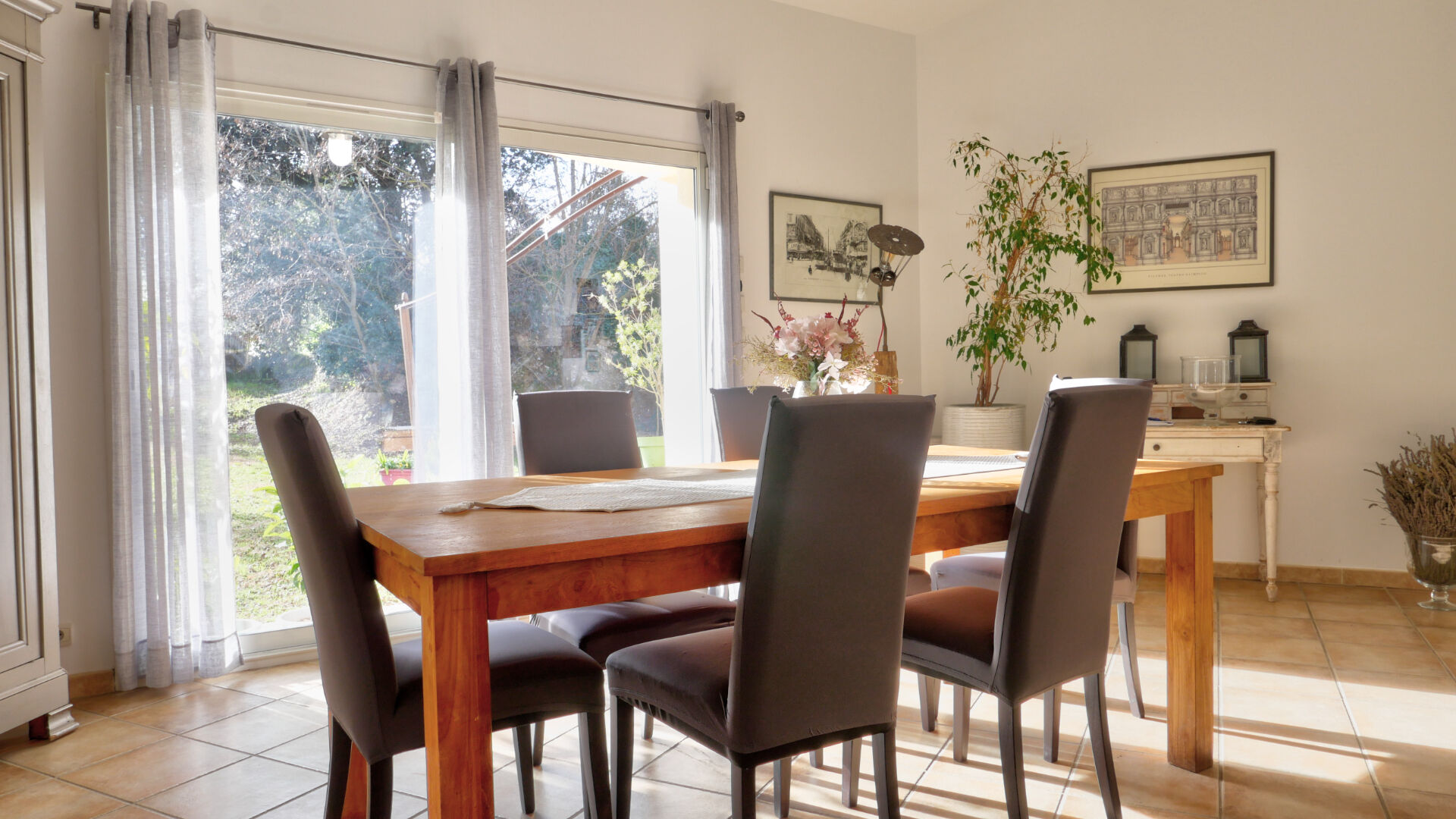 Photo Charme et Confort : Maison Provençale avec Gîte image 5/6