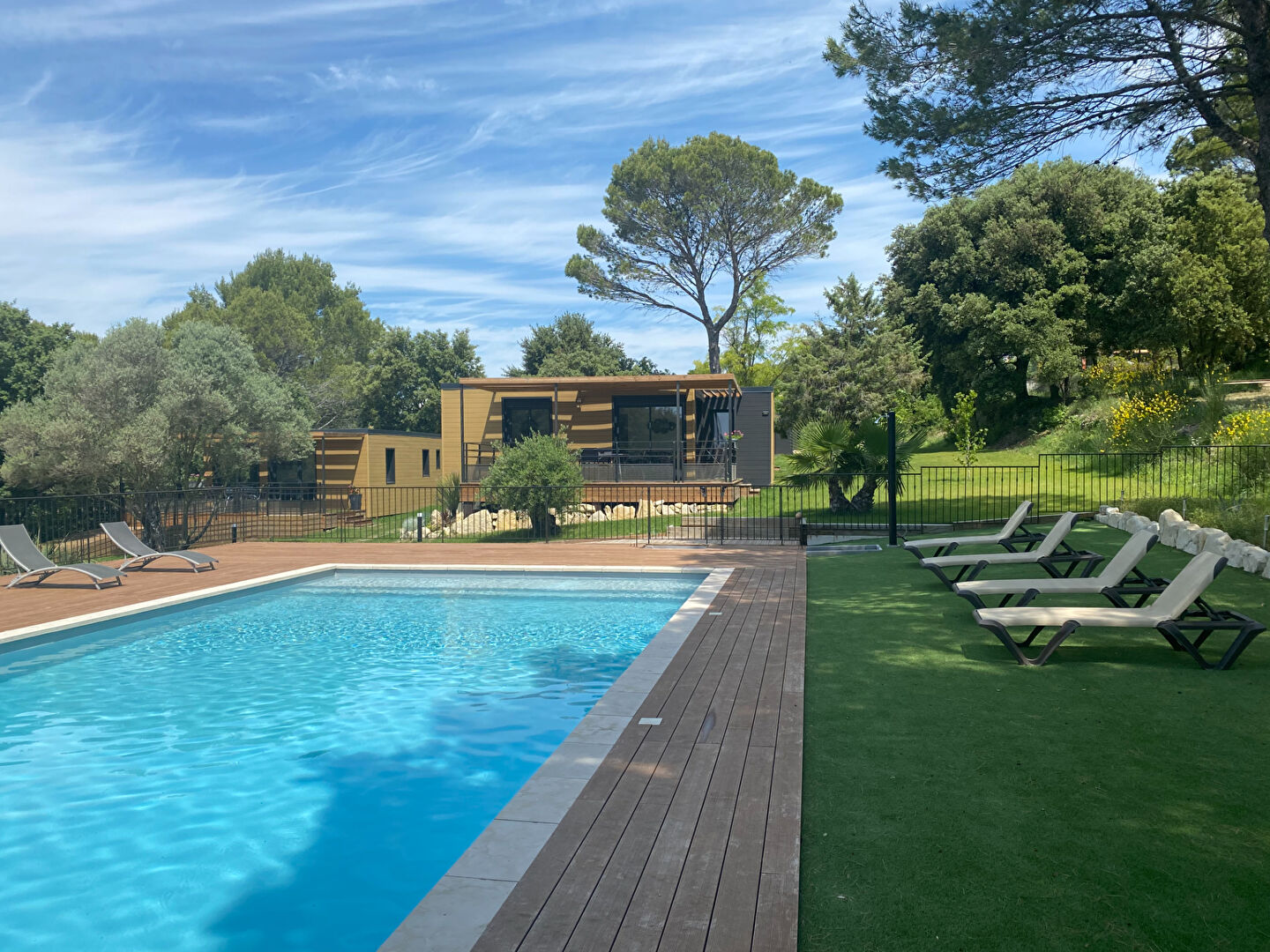 Agence immobilière de CHRISTINE MIRANDA IMMOBILIER - CHRISTINE MIRANDA IMMOBILIER  St paul trois chateaux