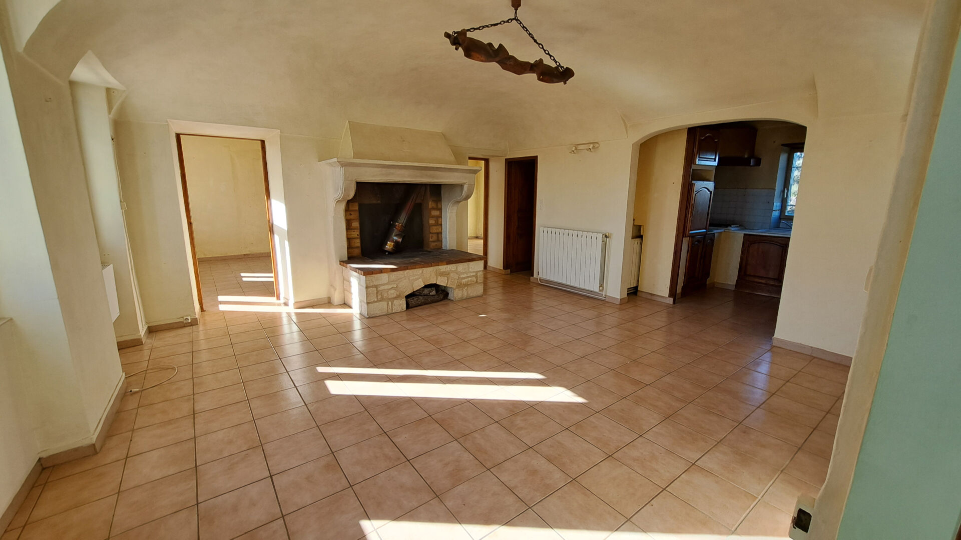 Photo Maison de 230 m2 + dépendances  Sud Ardèche image 5/6