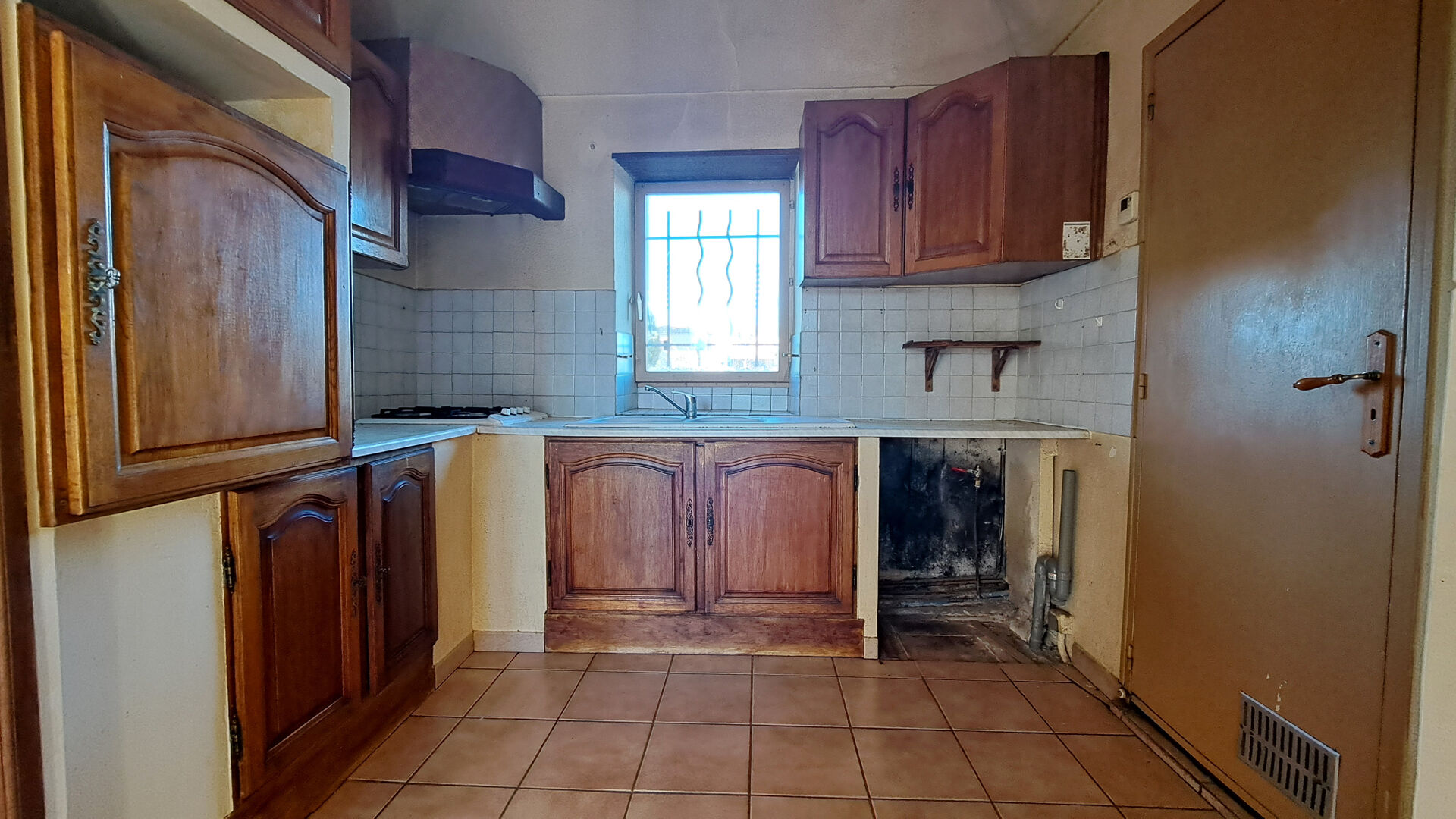 Photo Maison de 230 m2 + dépendances  Sud Ardèche image 6/6