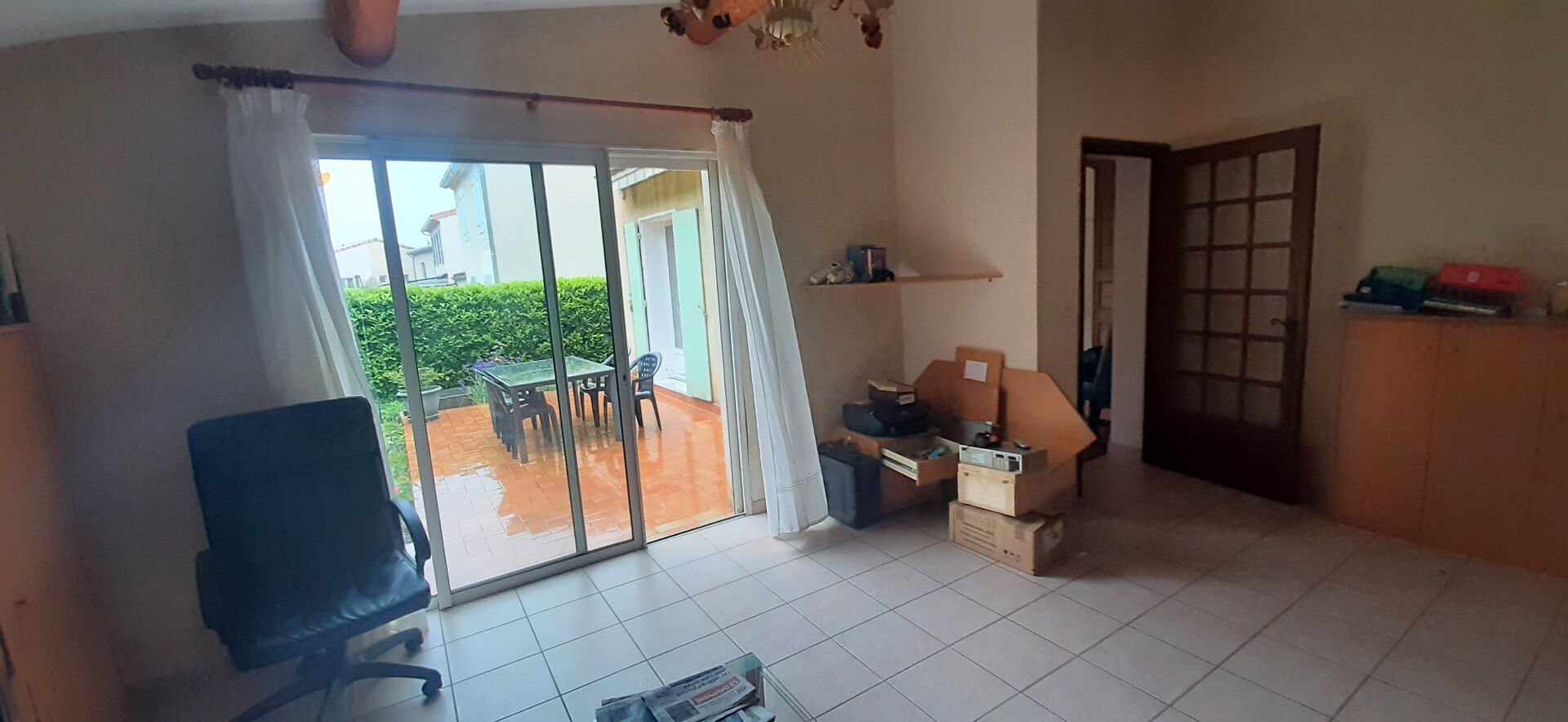 Photo Villa dans lotissement très calme, 3 chambres,  jardinet et  garage image 5/6