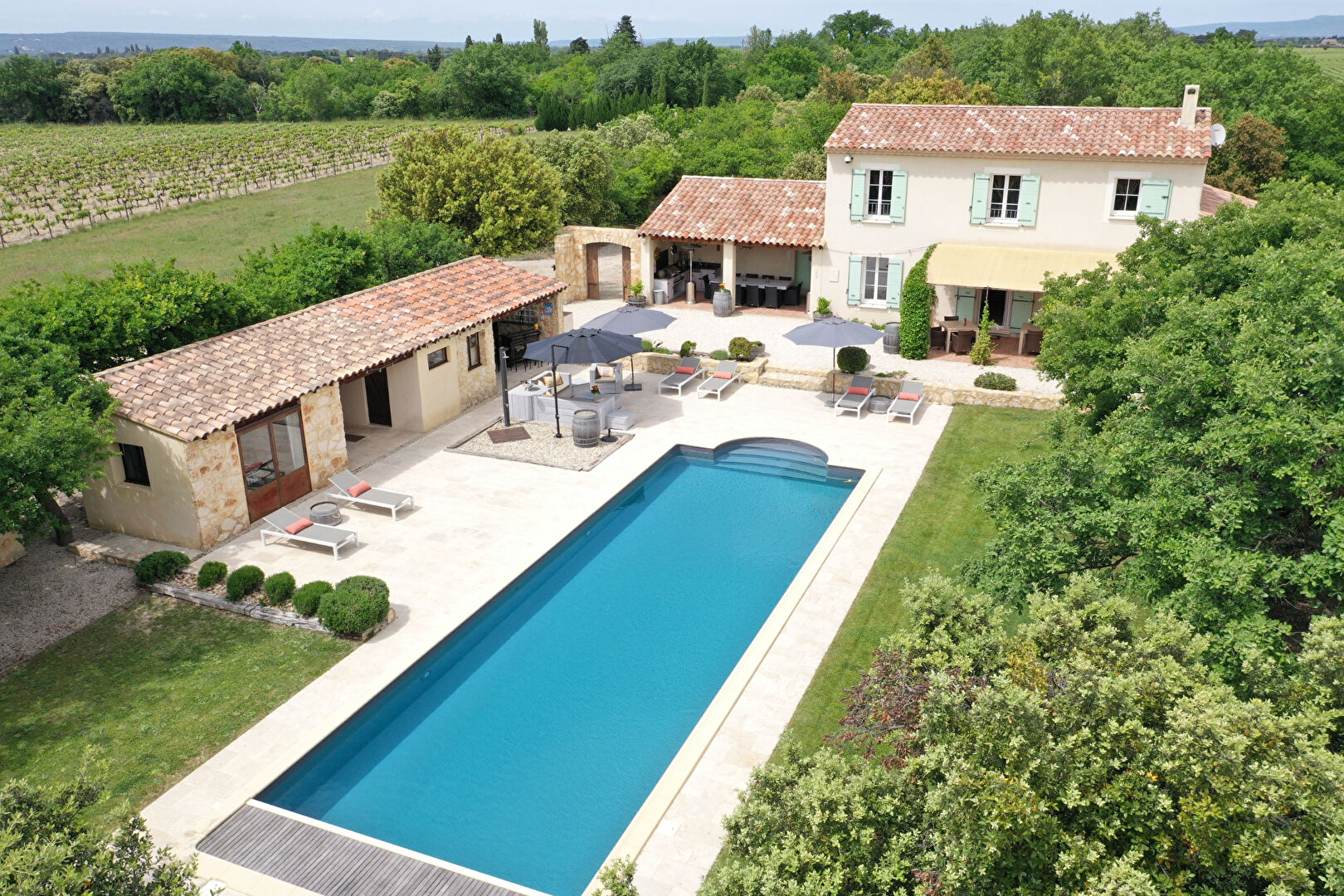 Agence immobilière de CHRISTINE MIRANDA IMMOBILIER - CHRISTINE MIRANDA IMMOBILIER  St paul trois chateaux