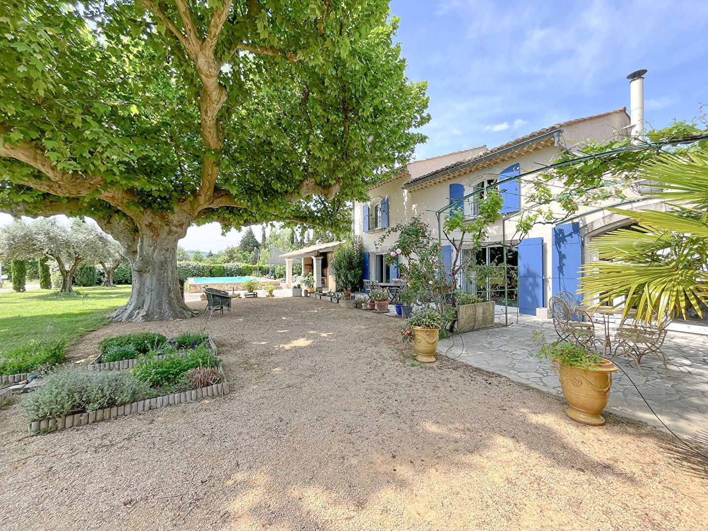 Agence immobilière de CHRISTINE MIRANDA IMMOBILIER - CHRISTINE MIRANDA IMMOBILIER  St paul trois chateaux
