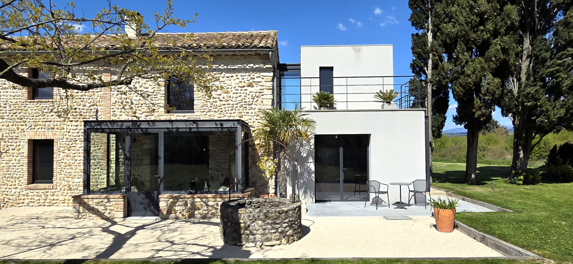 Agence immobilière de CHRISTINE MIRANDA IMMOBILIER - CHRISTINE MIRANDA IMMOBILIER  St paul trois chateaux
