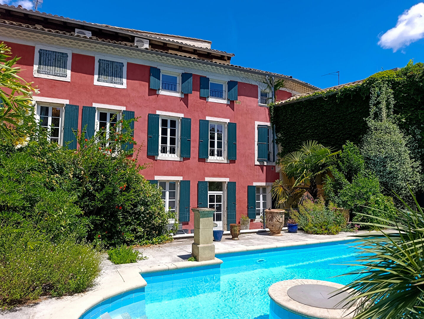 Agence immobilière de CHRISTINE MIRANDA IMMOBILIER - CHRISTINE MIRANDA IMMOBILIER  St paul trois chateaux