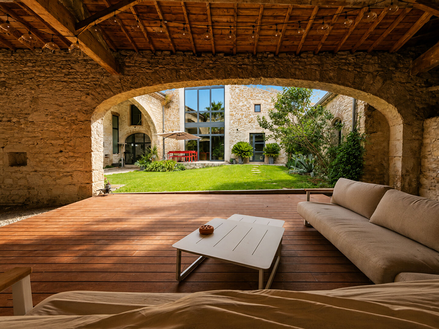Agence immobilière de CHRISTINE MIRANDA IMMOBILIER - CHRISTINE MIRANDA IMMOBILIER  St paul trois chateaux