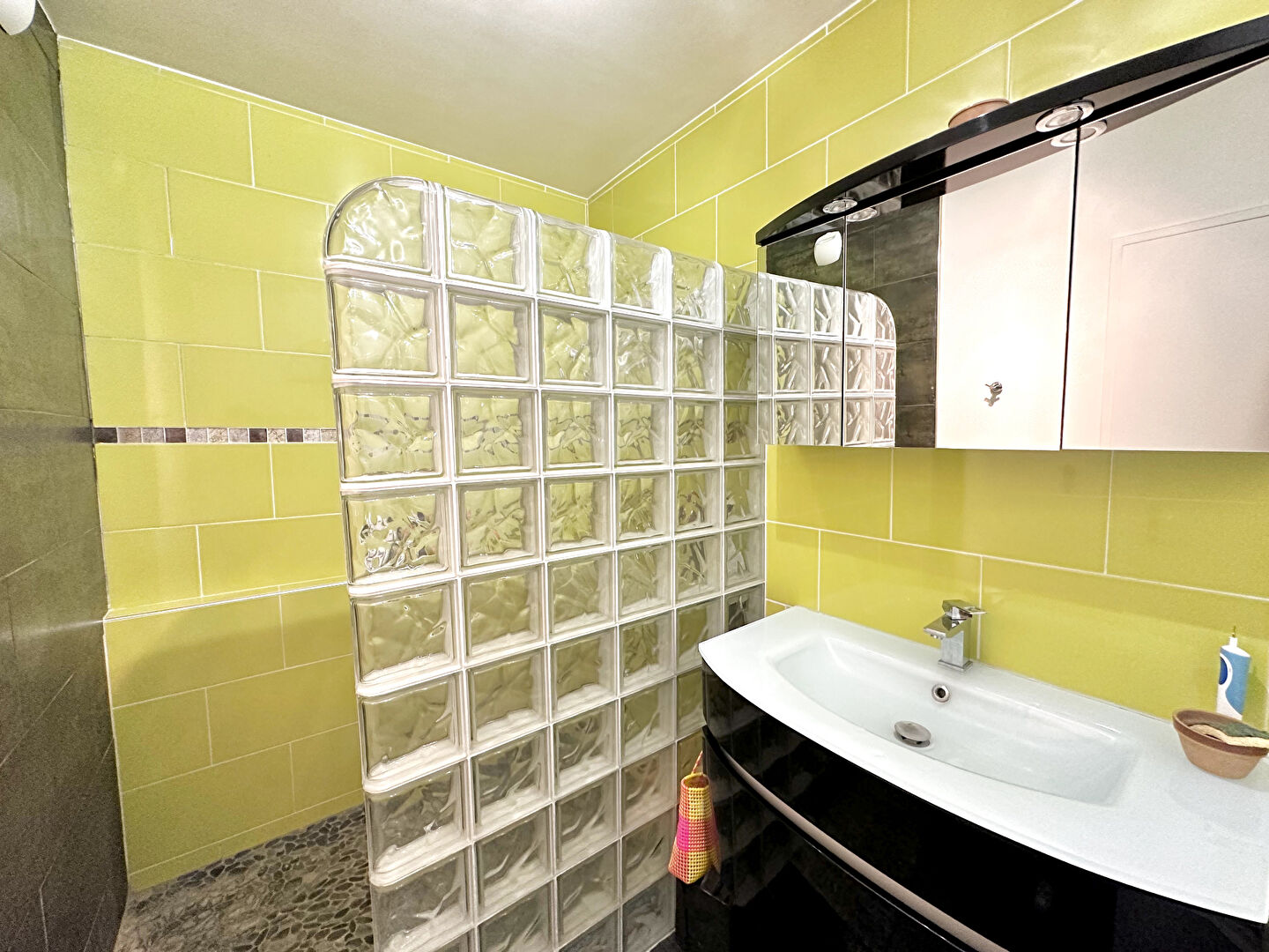 Photo BEAU T2 AVEC BALCON - ALLERAY VAUGIRARD image 6/6