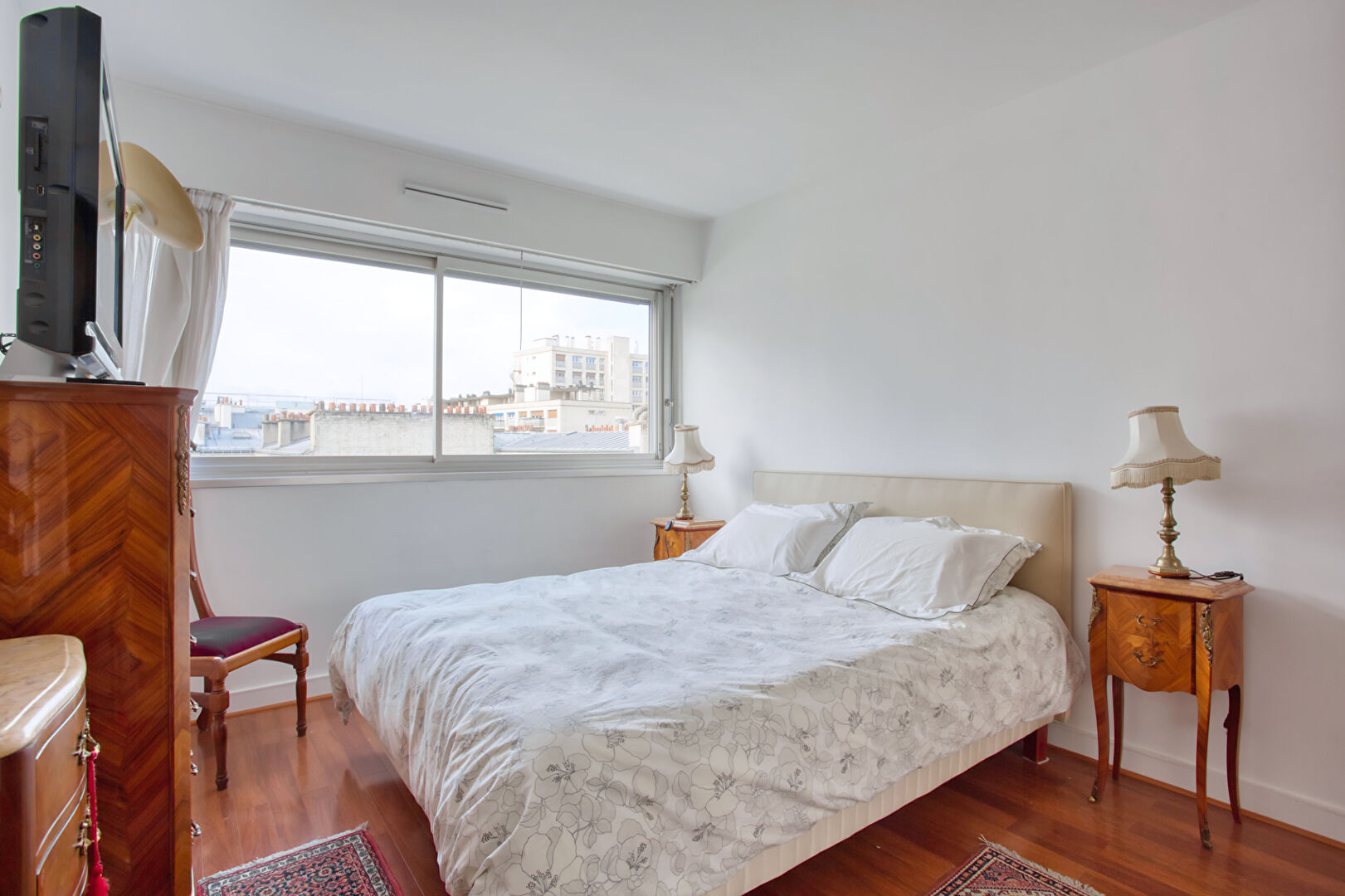 Photo TRES BEAU T3 AVEC BALCON SUR JARDIN image 3/6