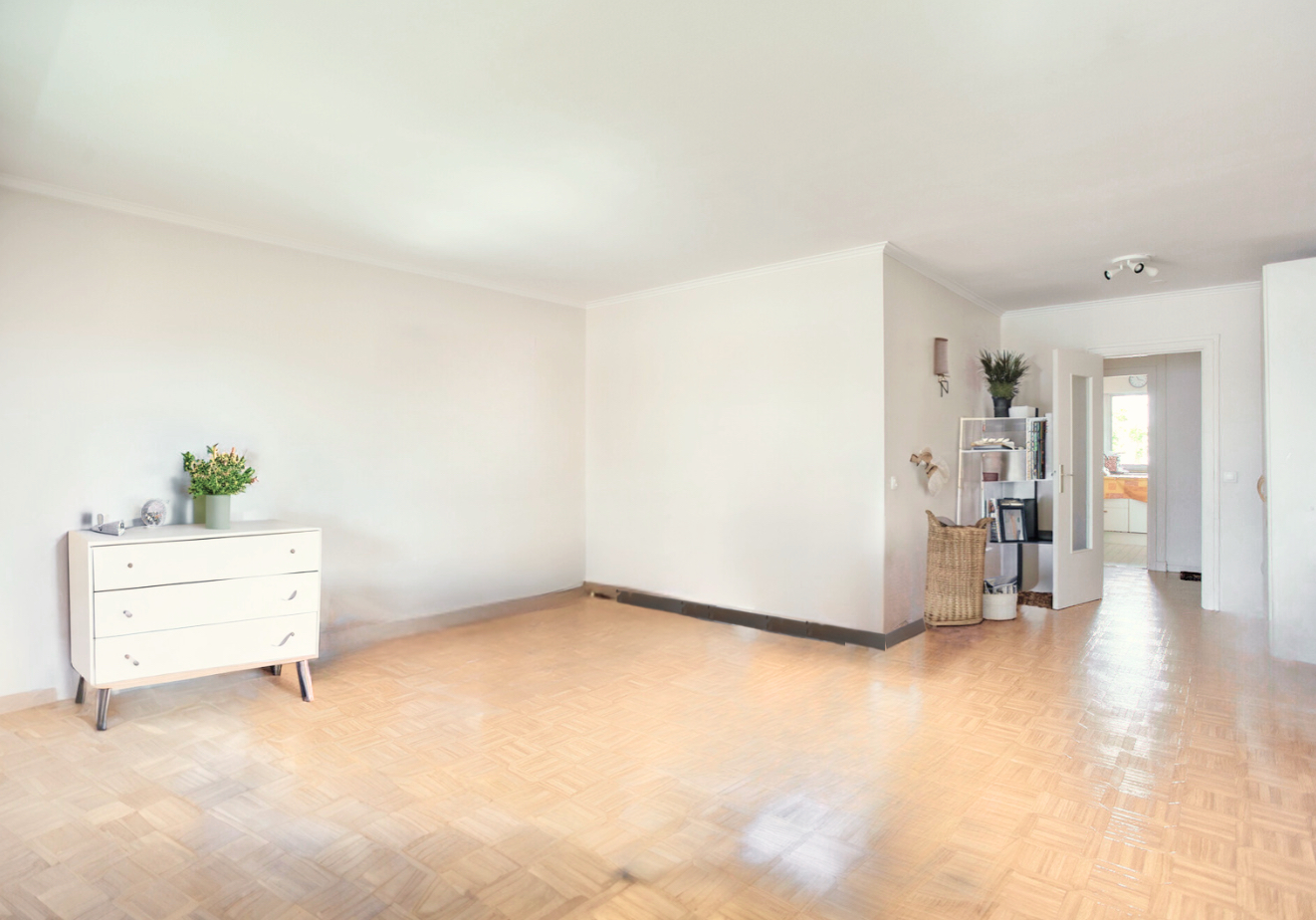 Photo LUMINEUX T3 DE 63M² AVEC BALCON - MÉTRO LOURMEL image 2/5