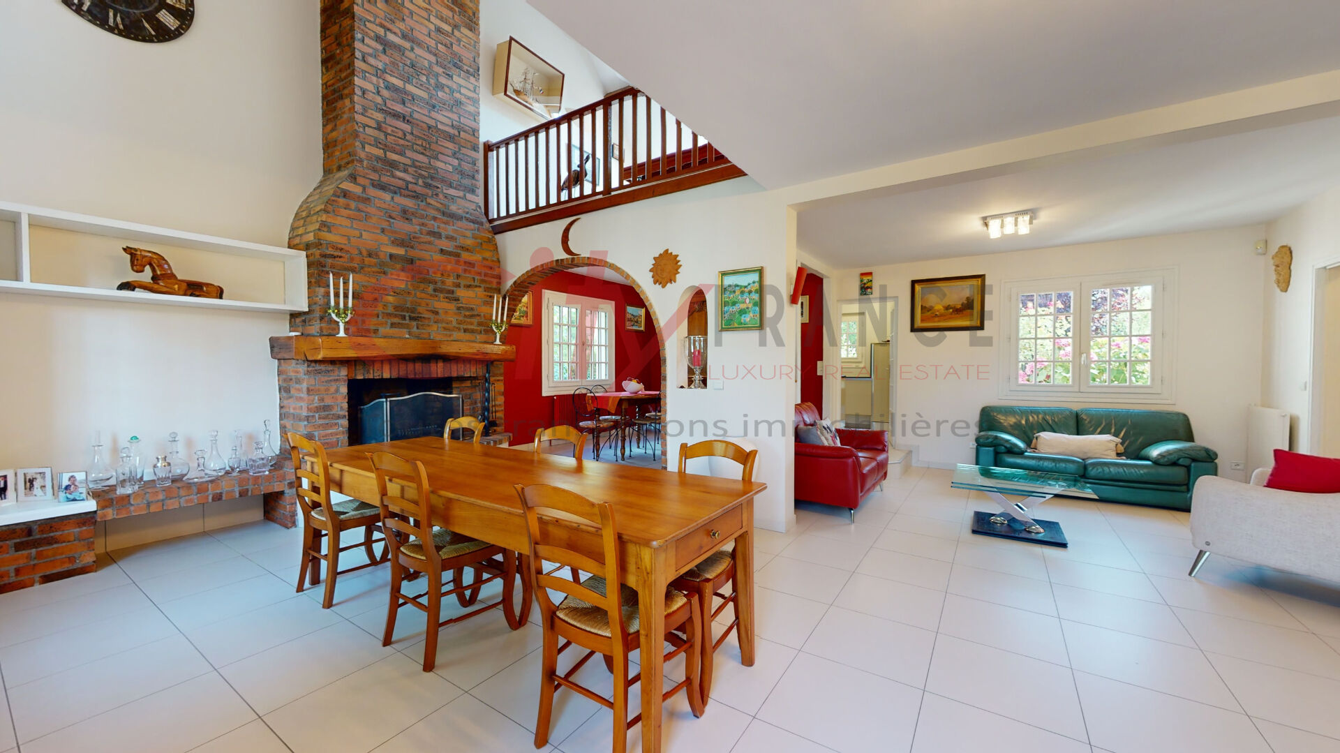 Photo A vendre : Maison familiale avec piscine image 3/6