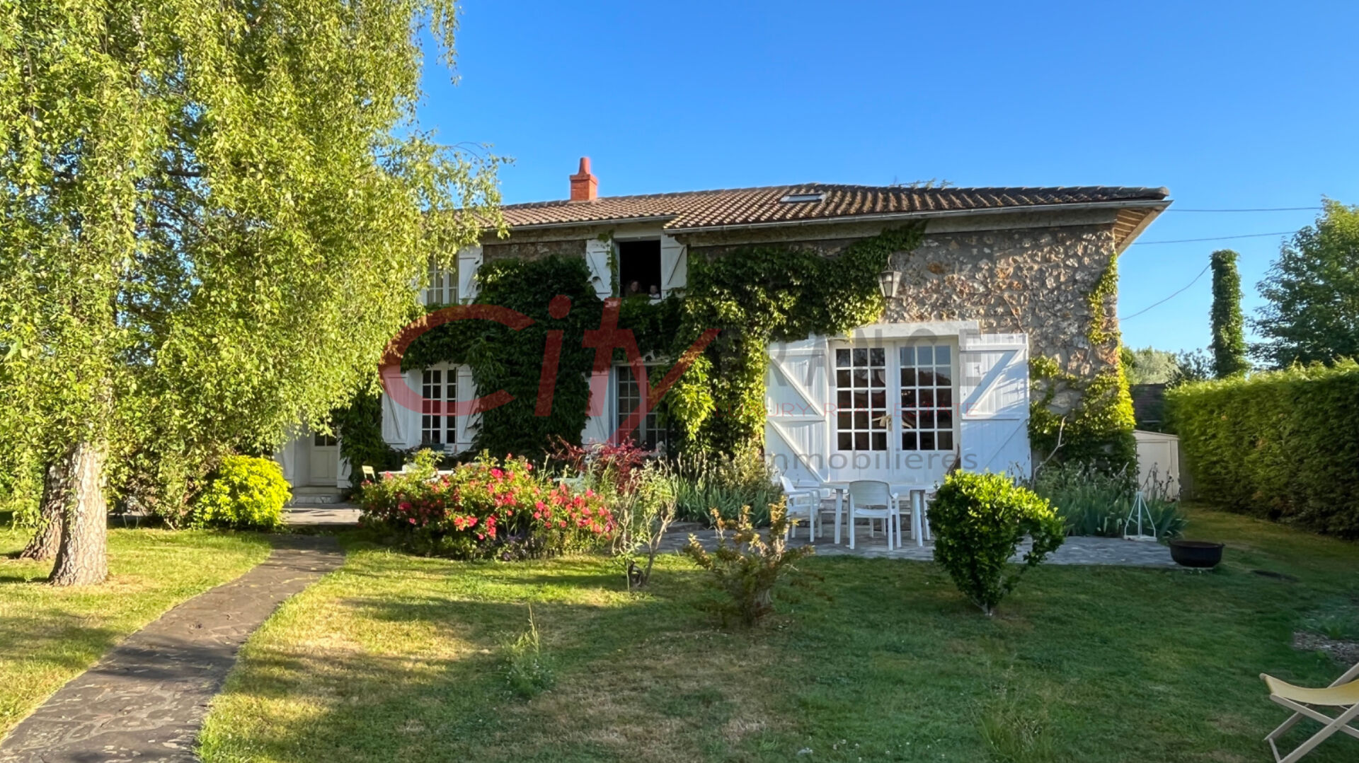 Maison Orgerus 4 pièce(s) 200 m2