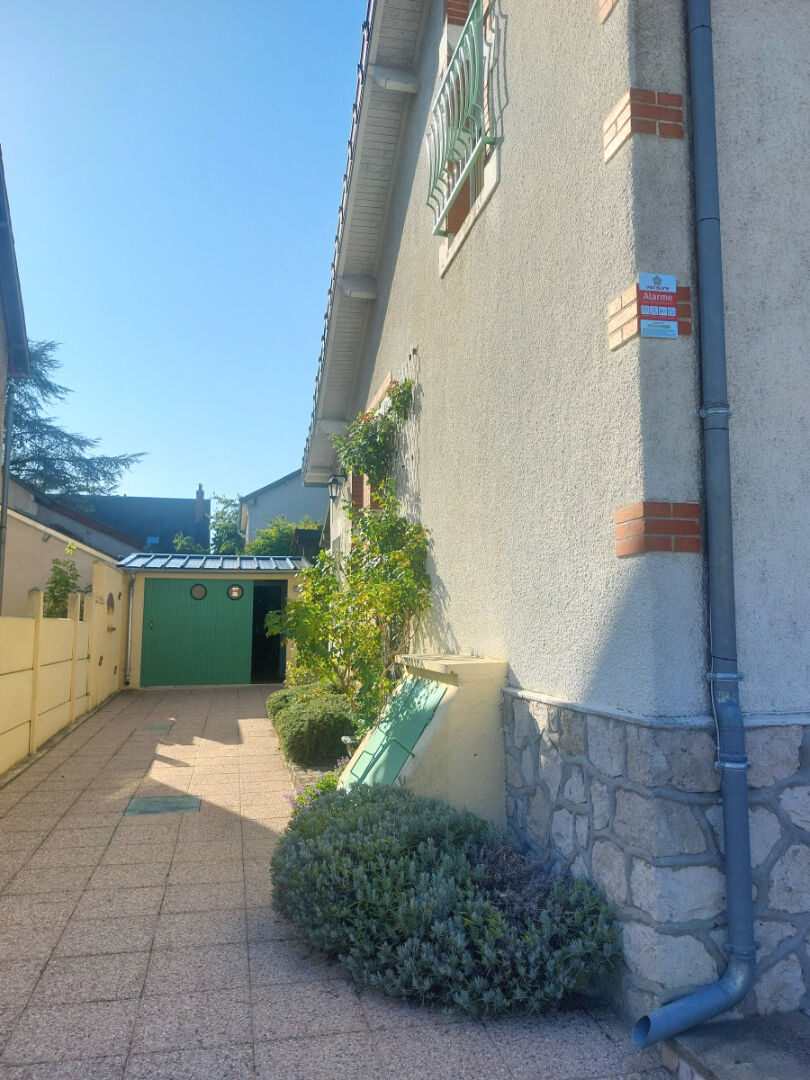 Photo Maison Saint Doulchard 4 pièce(s) 85 m2 image 4/6