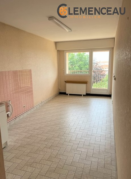 Photo LA ROCHE SUR YON - PROCHE DU CENTRE VILLE image 3/6