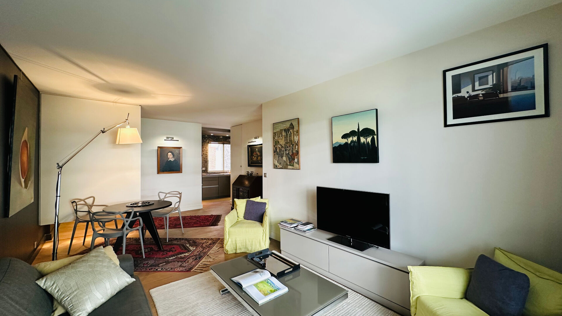 Secteur Breteuil Duroc - Appartement 2 pièces meublé avec balcon