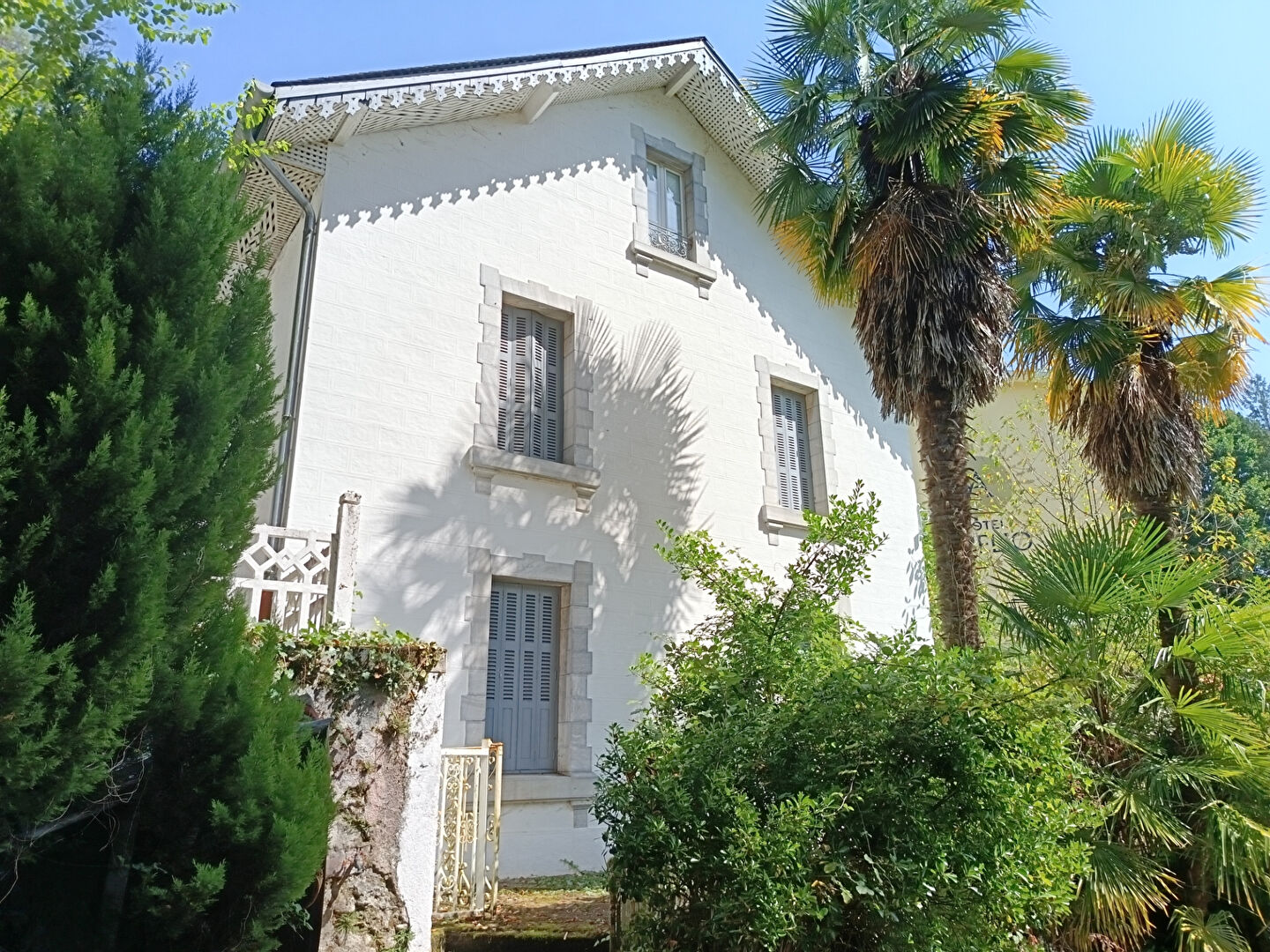 MAISON  7 PIECES CAPVERN