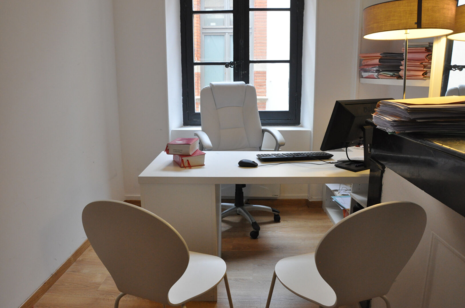 Photo BUREAUX 81M2 A LOUER - RUE DES TOURNEURS image 2/6