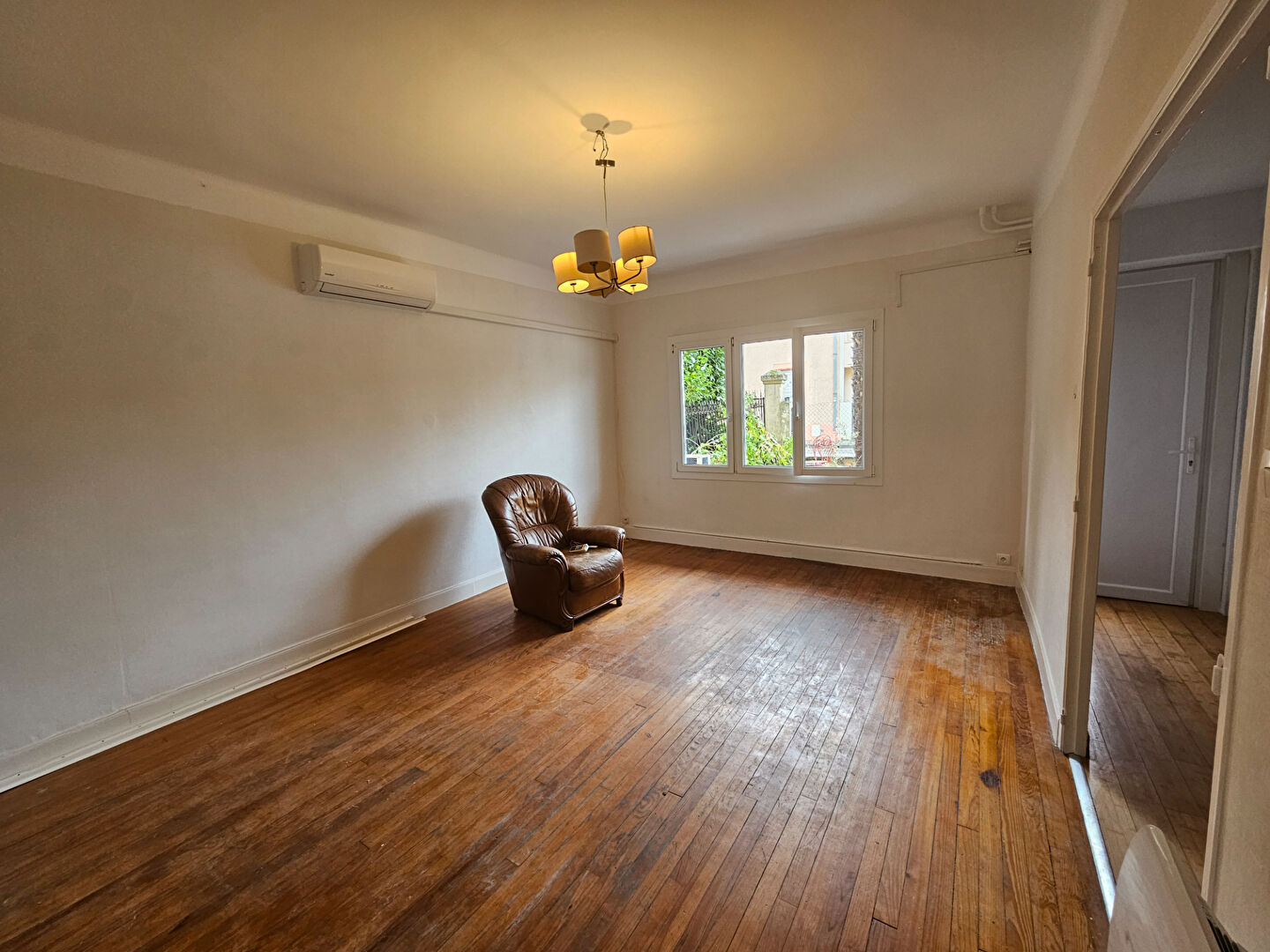 APPARTEMENT T2 AVEC GRAND JARDIN - ROUTE DE LAUNAGUET