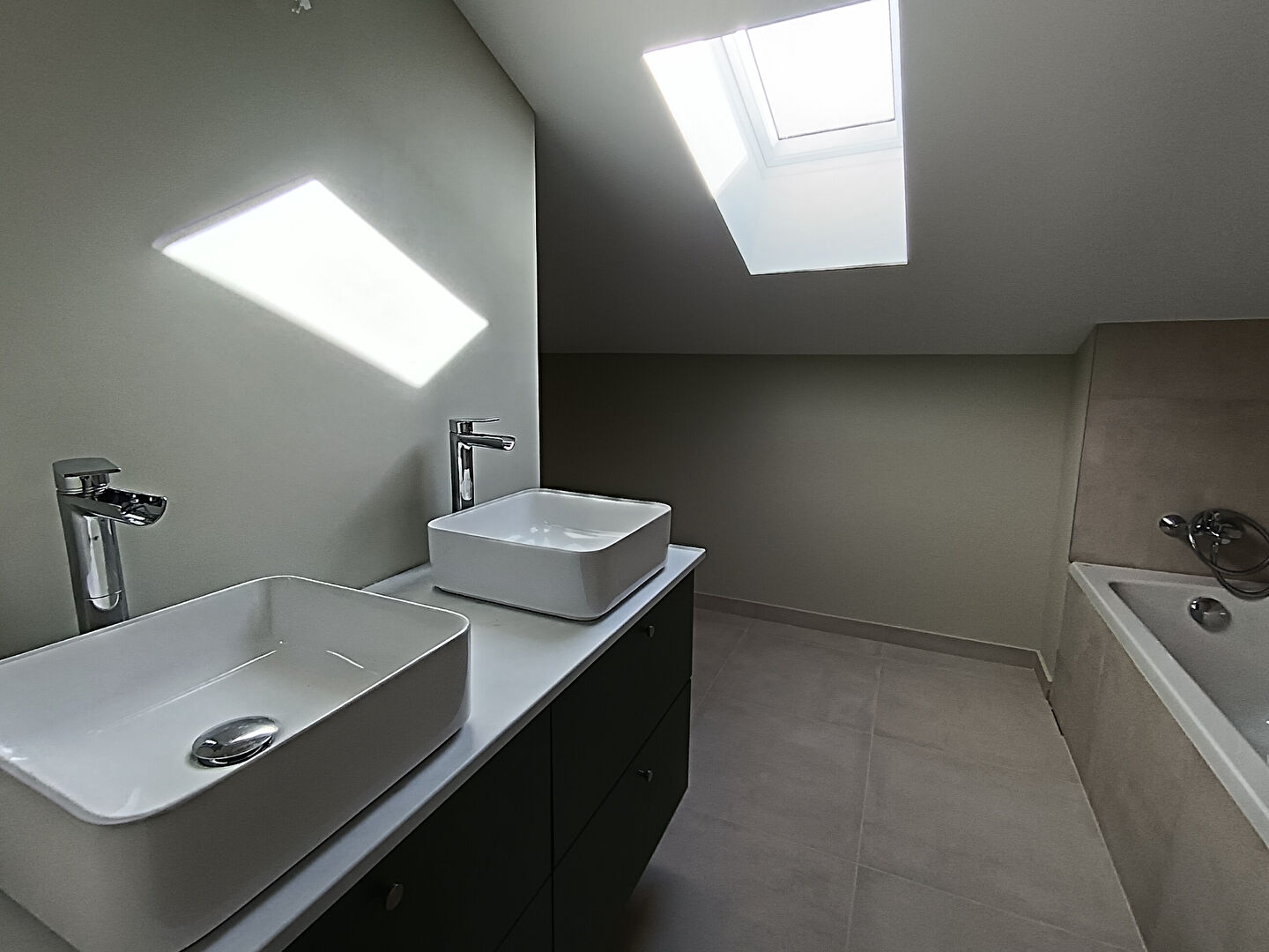 Photo Maison Mauremont 8 pièce(s) 223 m2 image 3/6