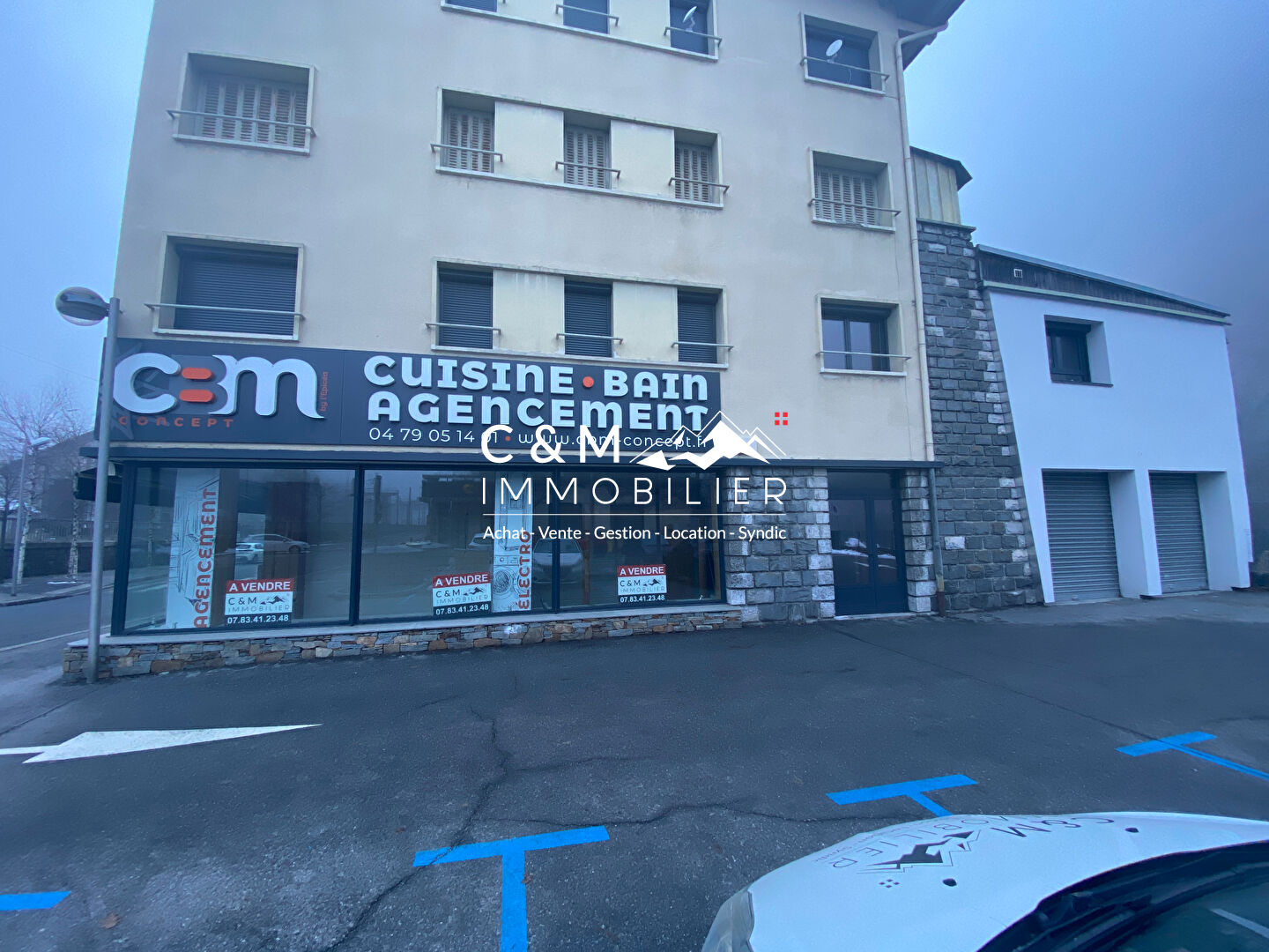 Photo Local commercial Modane Gare 320 m2 image 2/6