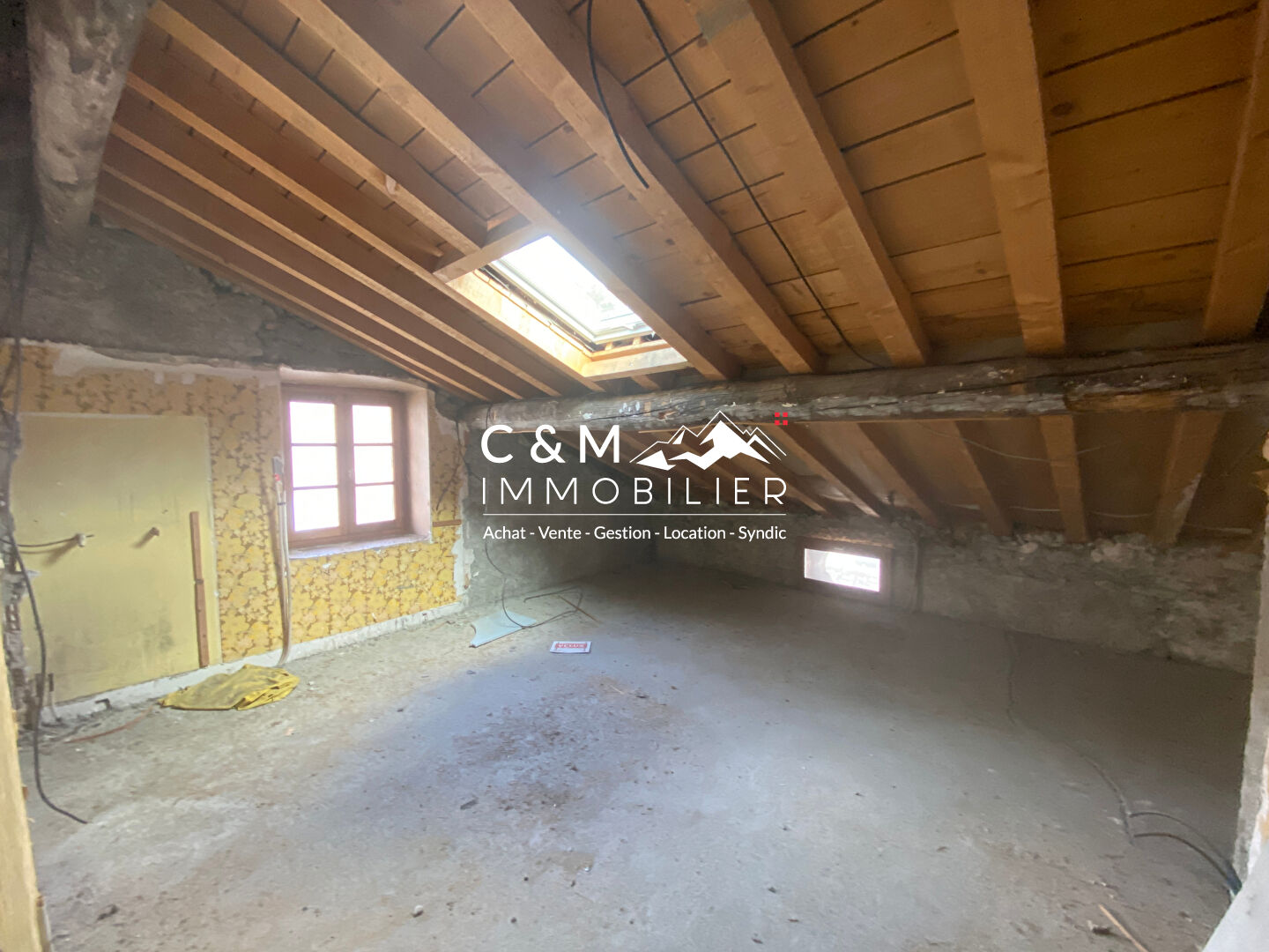 Photo Plateau brut à aménager 42.10 m2 (Carrez) à Termignon image 2/6