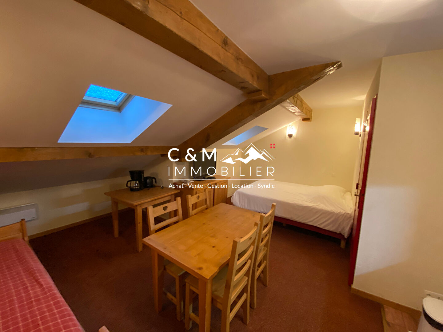 Photo Appartement VALCENIS Studio 19 m2 + garage  - Les Alpages (2/4 pers.) - SOUS BAIL image 4/6