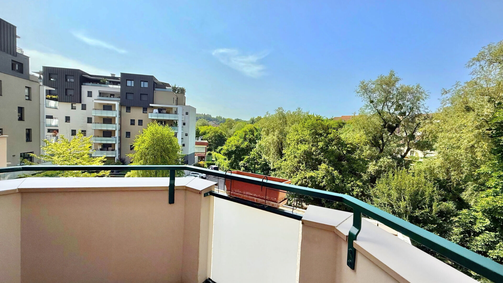 Agence immobilière de Coeur des lacs immobilier Annecy